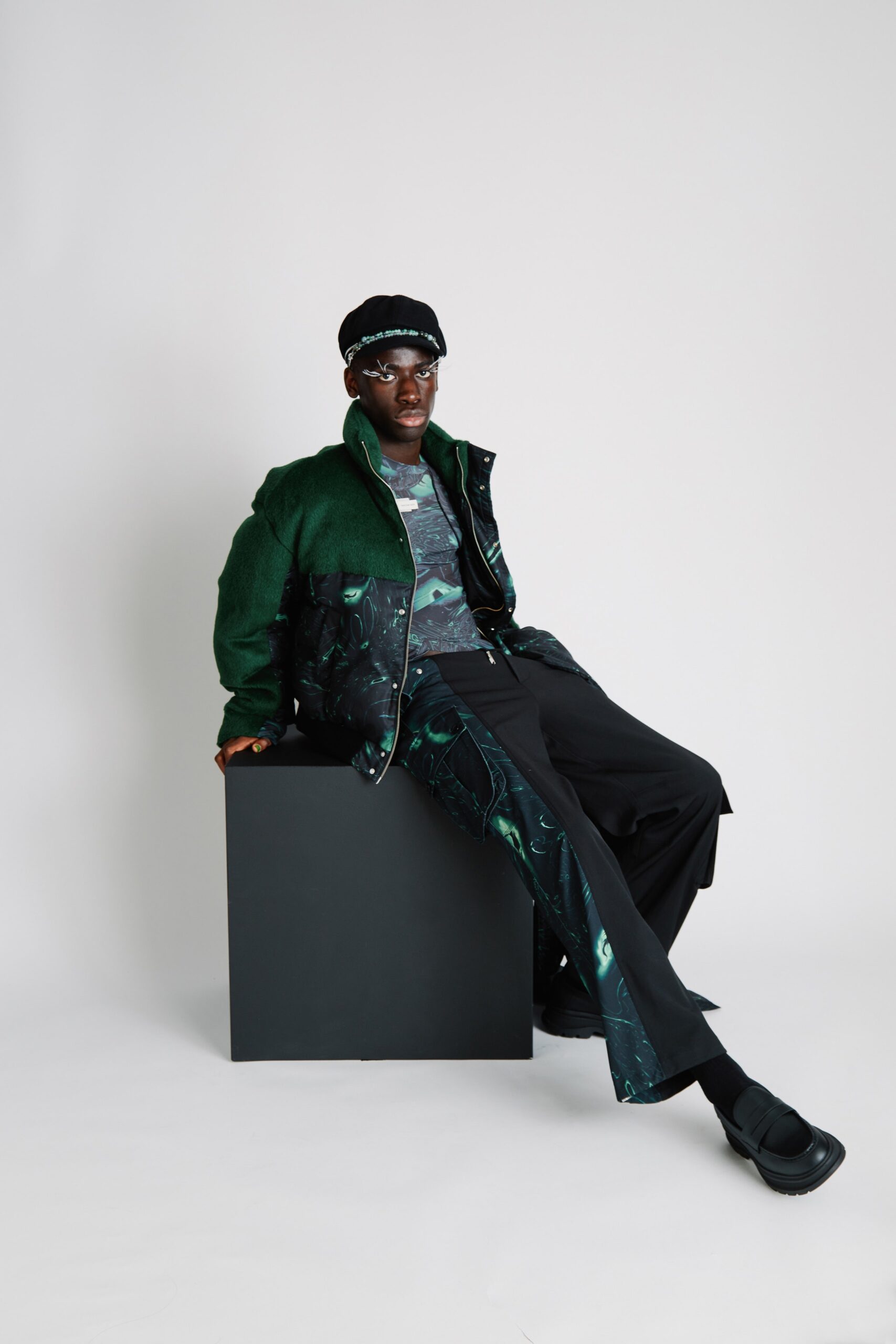 Feng Chen Wang F/W 22 Look 23