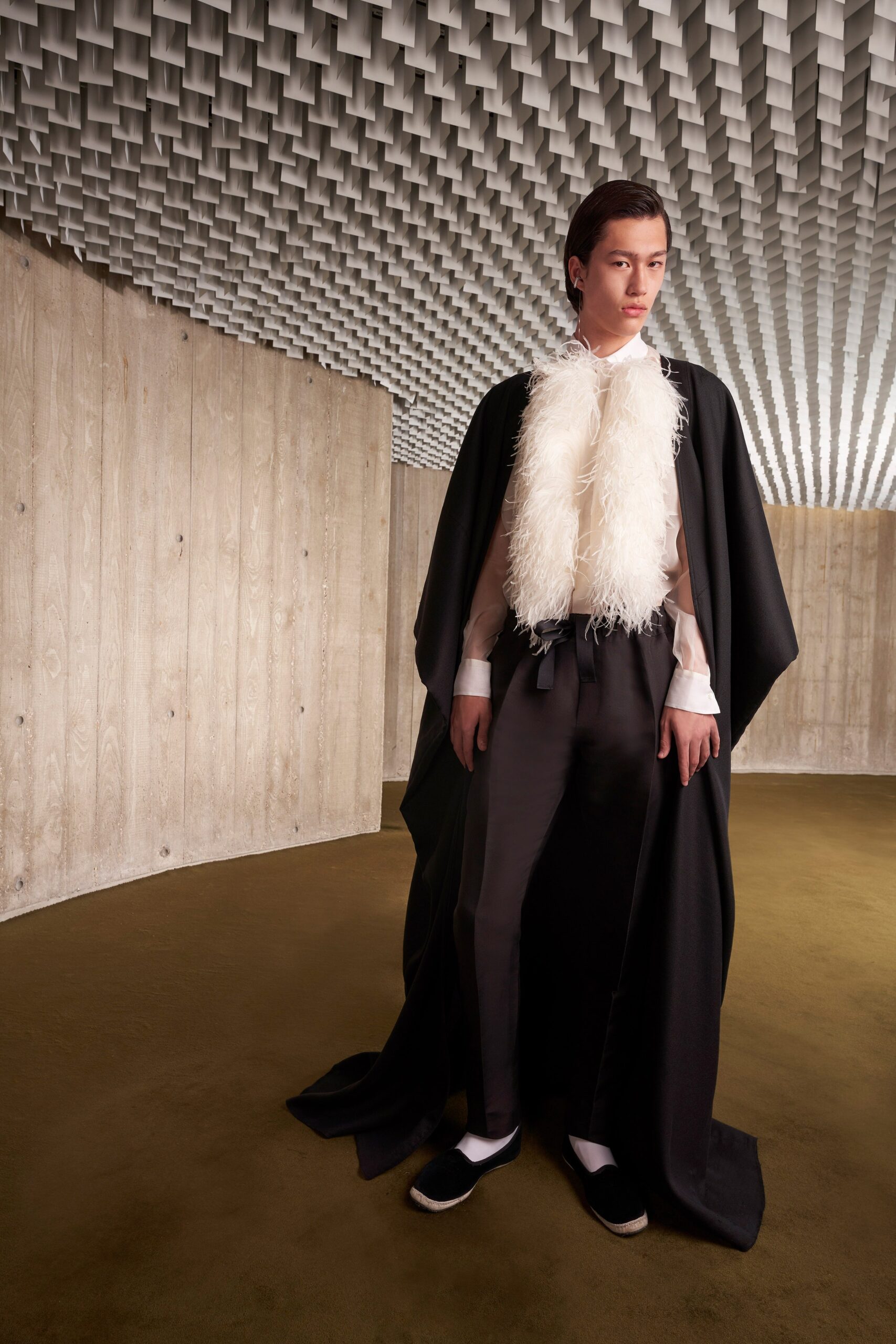 Giambattista Valli F/W 21 Couture Look 23