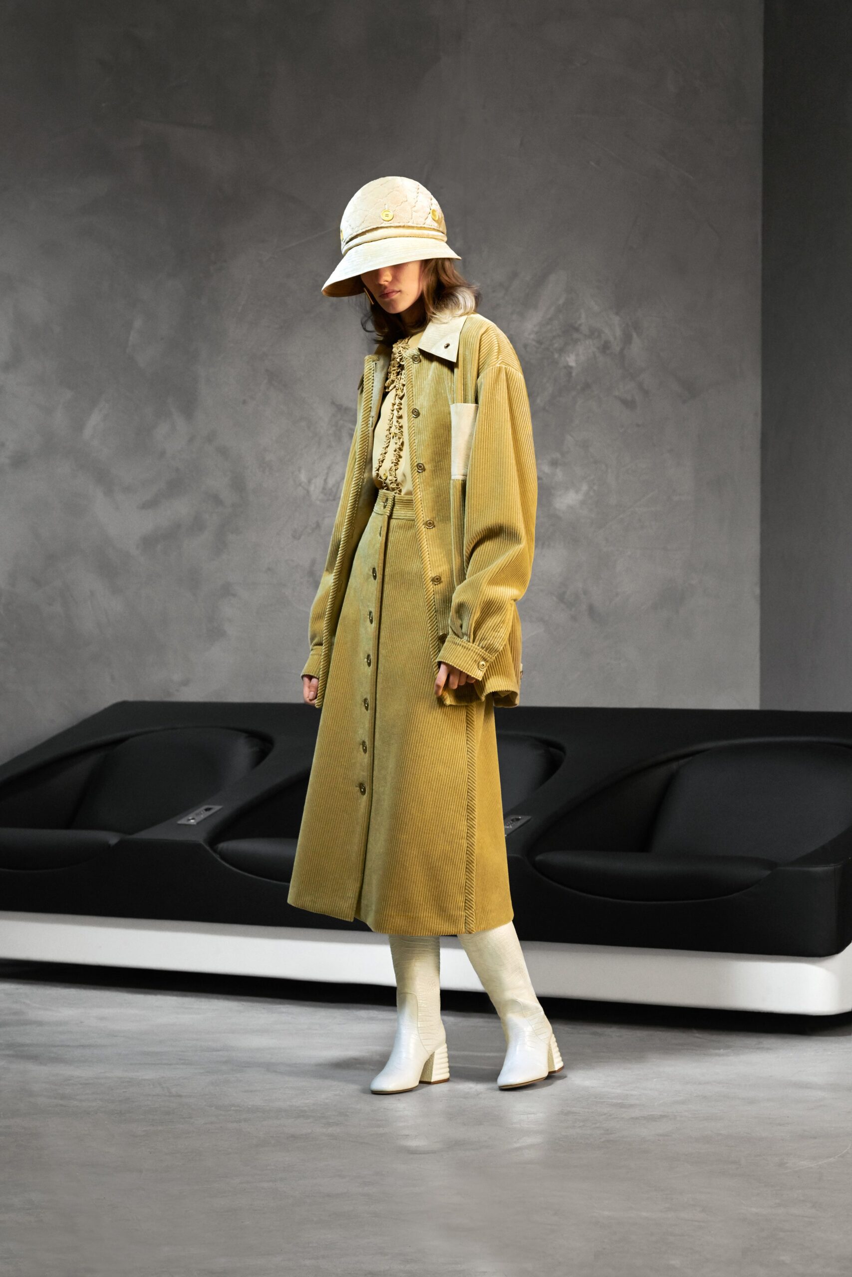 Fendi F/W 20 Look 23