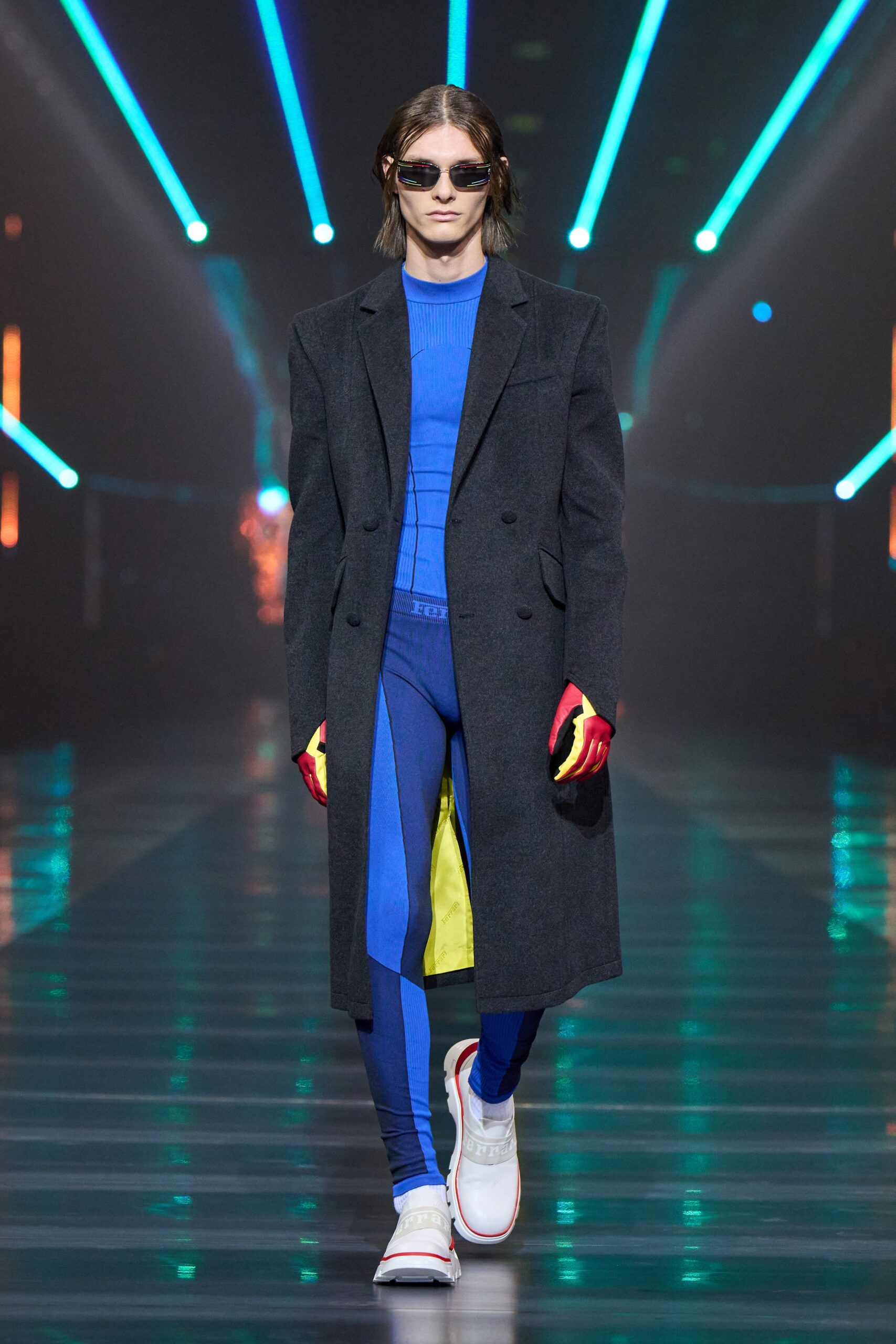 Ferrari F/W 22 Look 23
