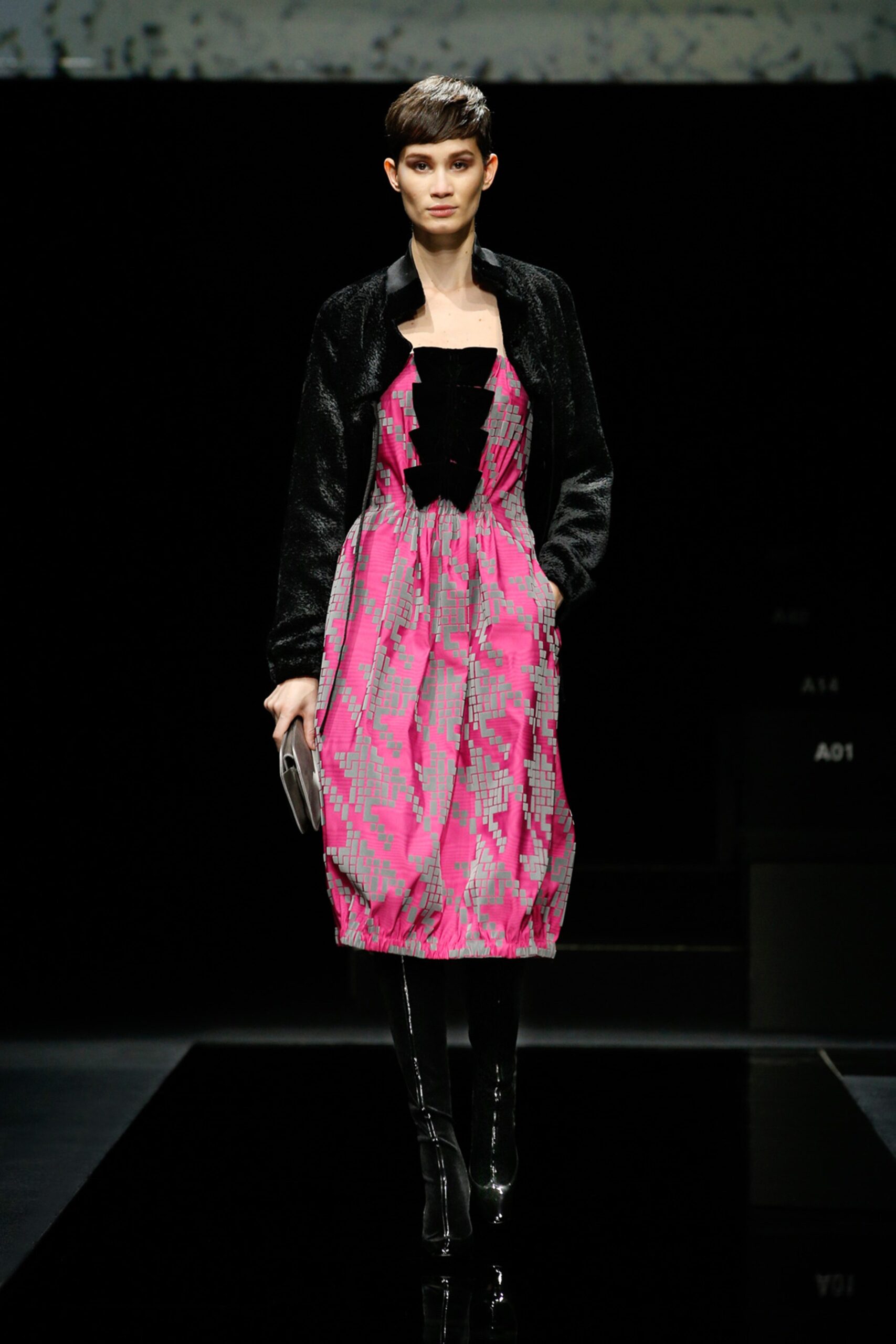 Giorgio Armani F/W 20 Look 23