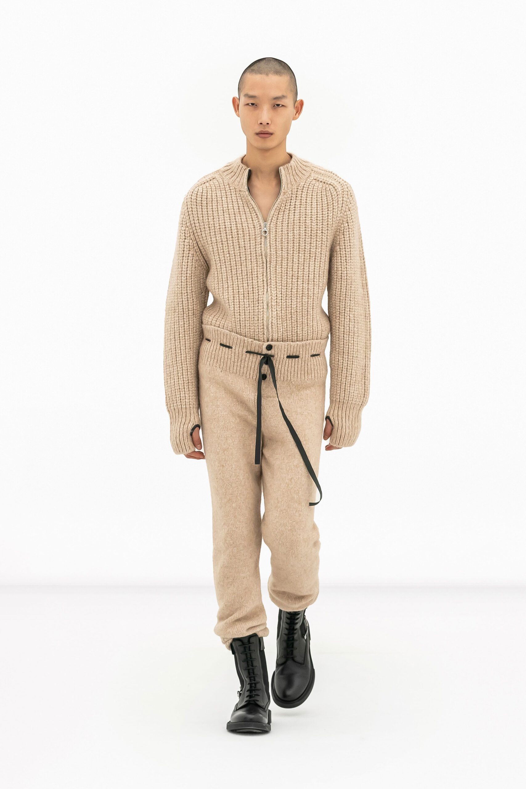 Ferragamo F/W 22 Look 23