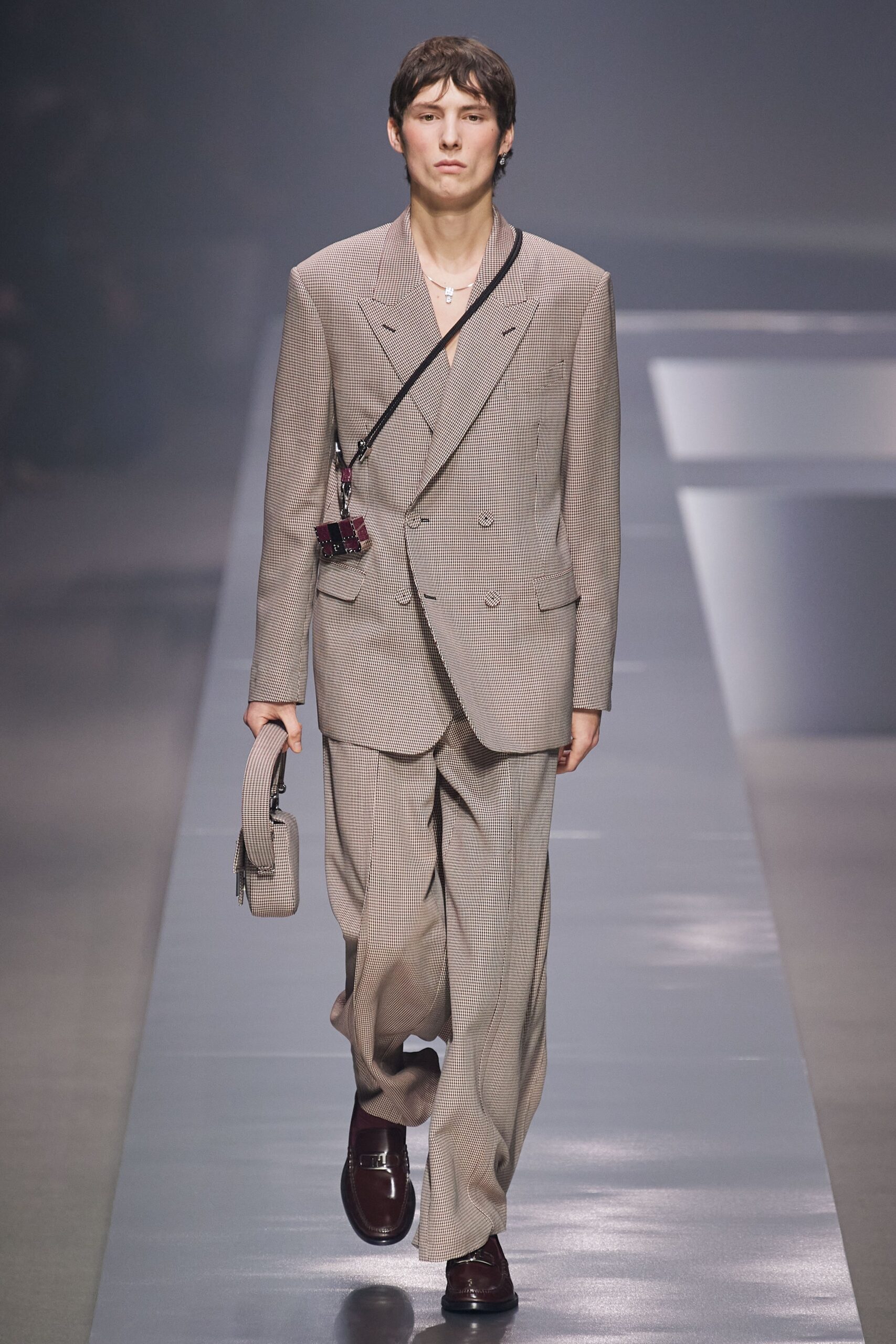 Fendi F/W 22 Menswear Look 24