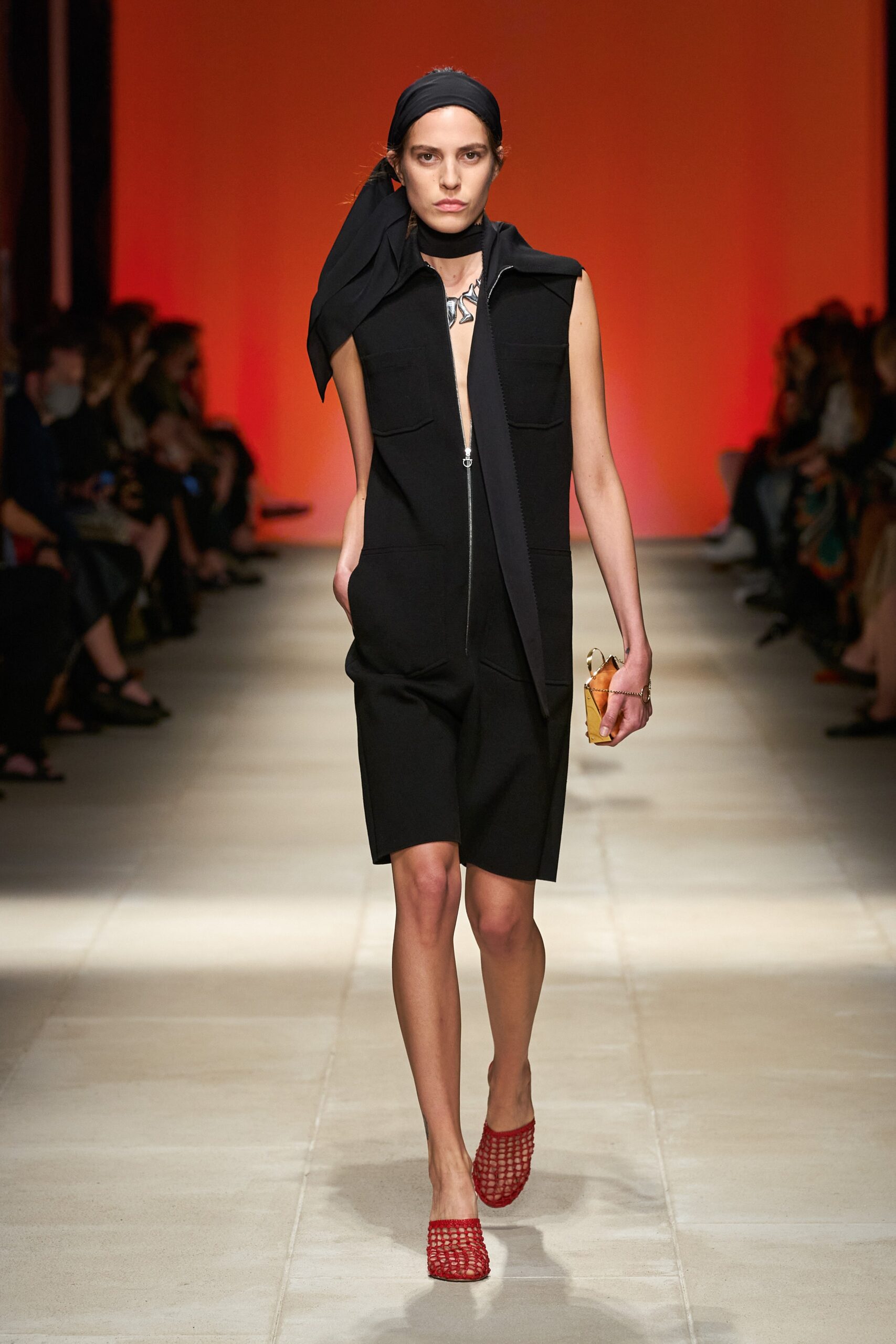 Ferragamo S/S 22 Look 24