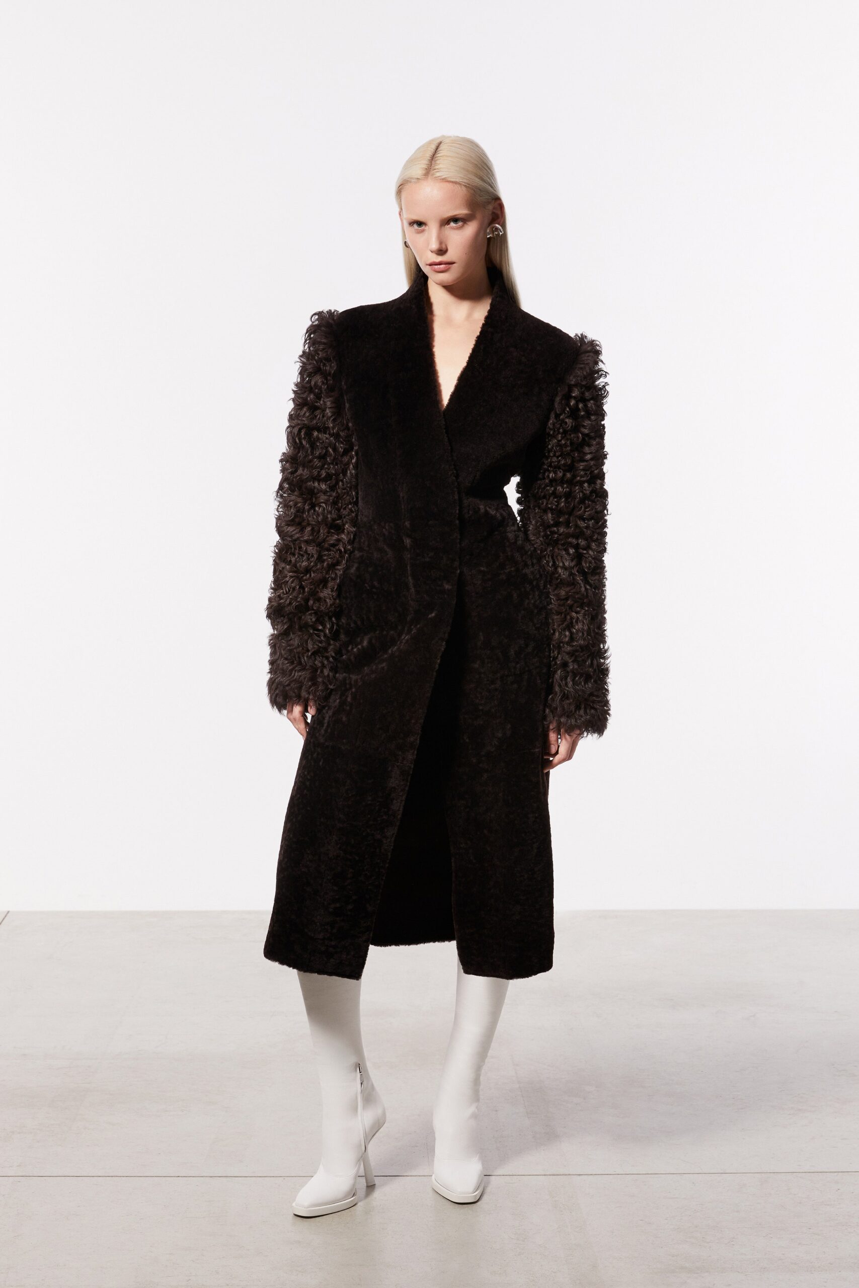 Ferragamo F/W 23 Look 24