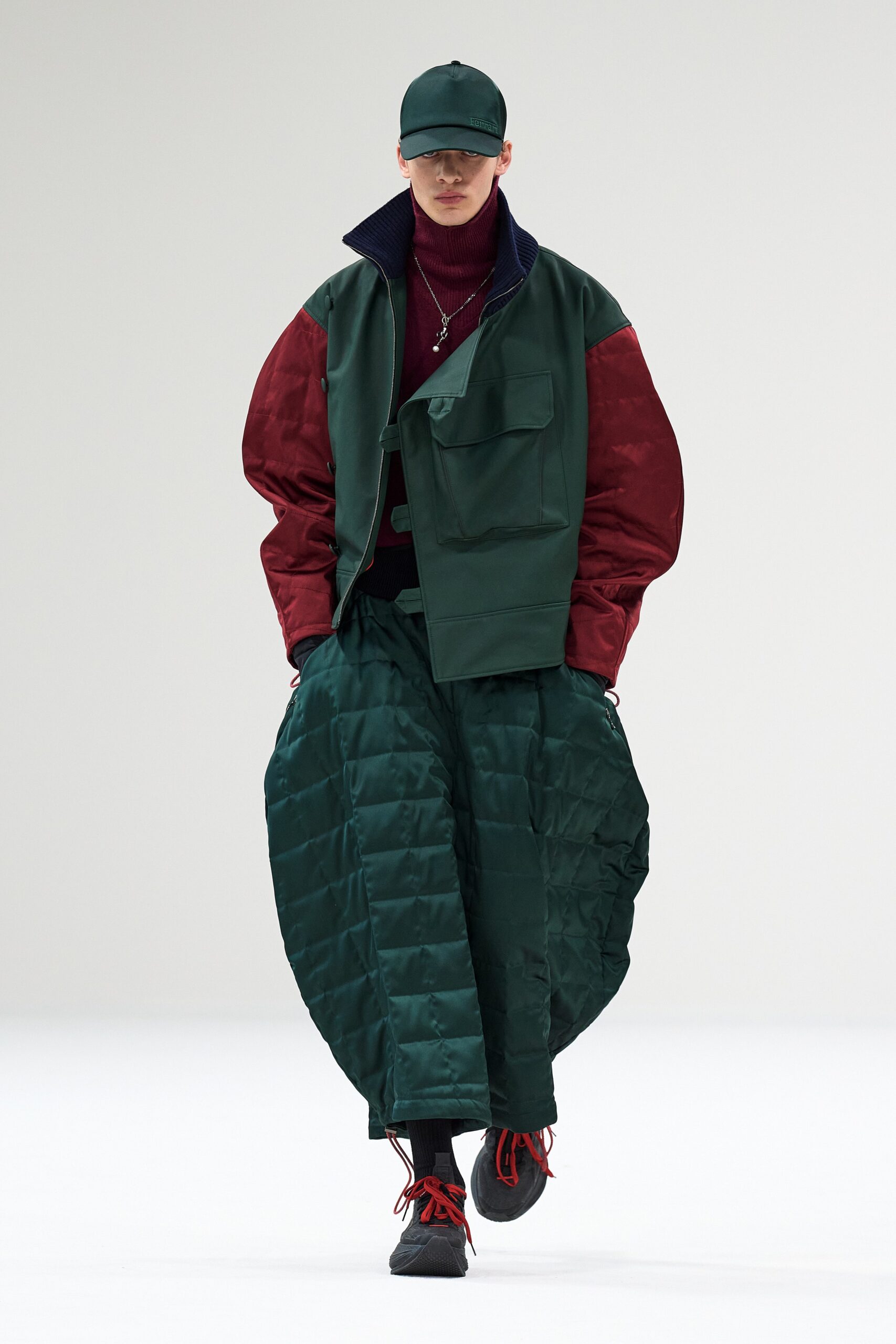 Ferrari F/W 23 Look 24