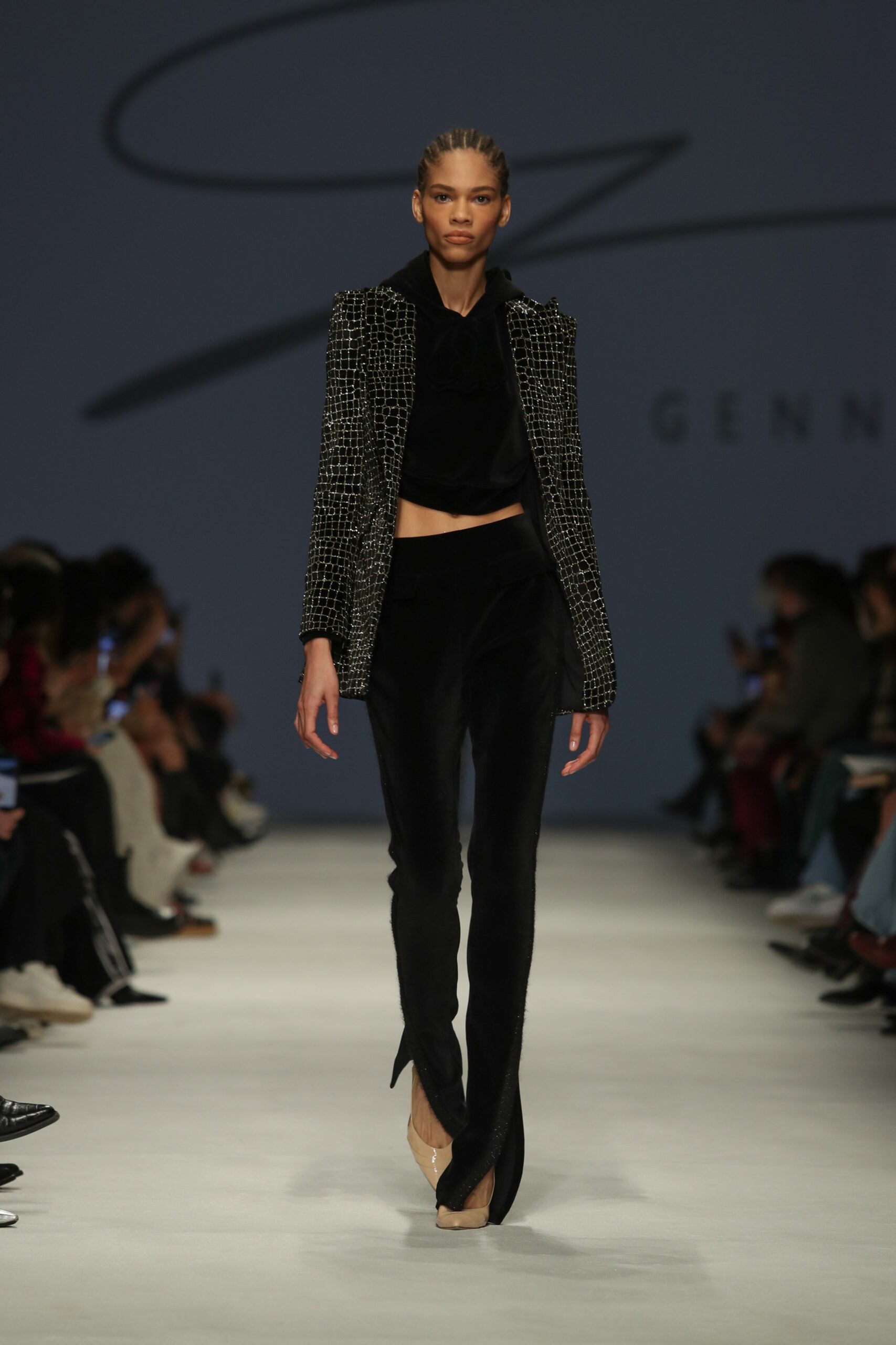 Genny F/W 22 Look 25