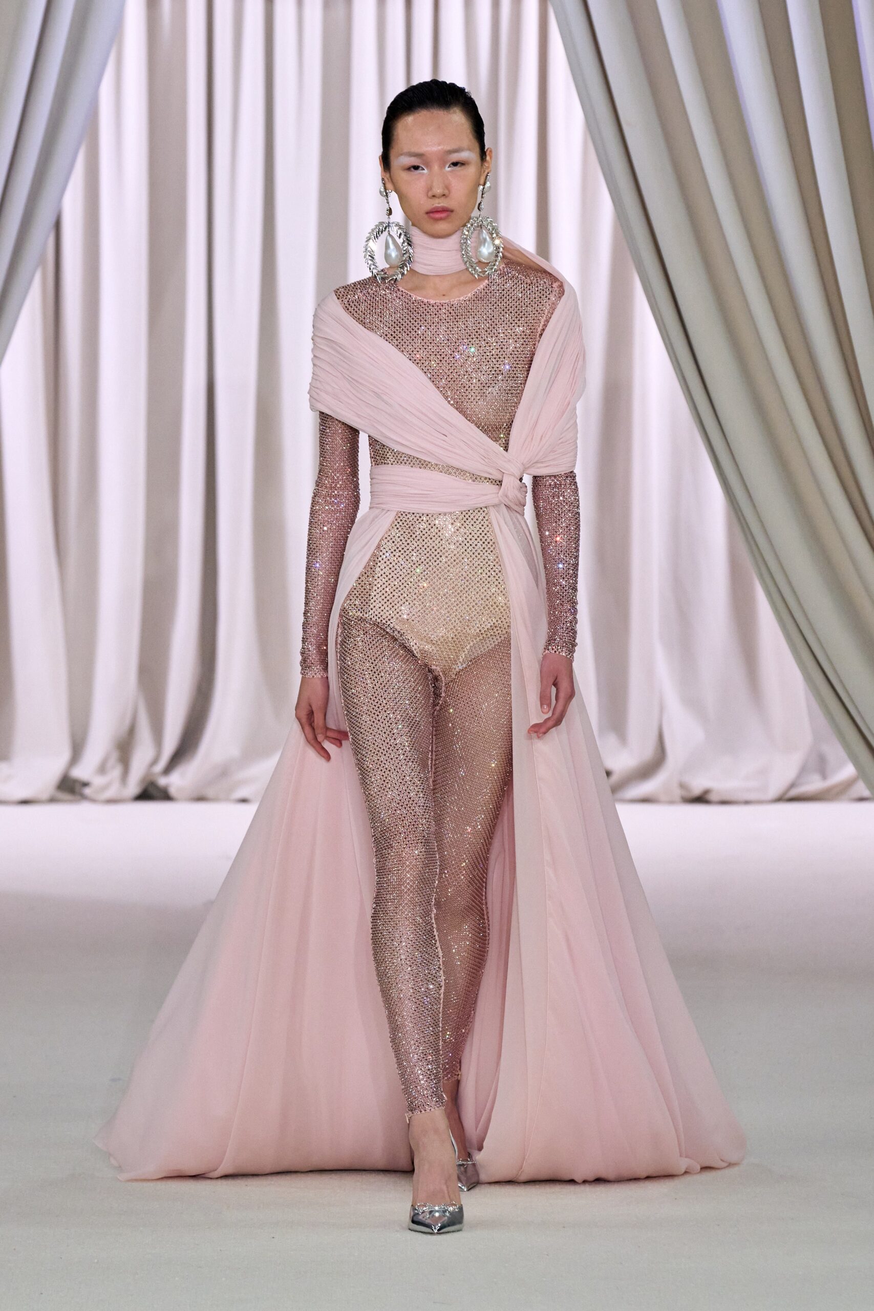 Giambattista Valli S/S 23 Couture Look 24
