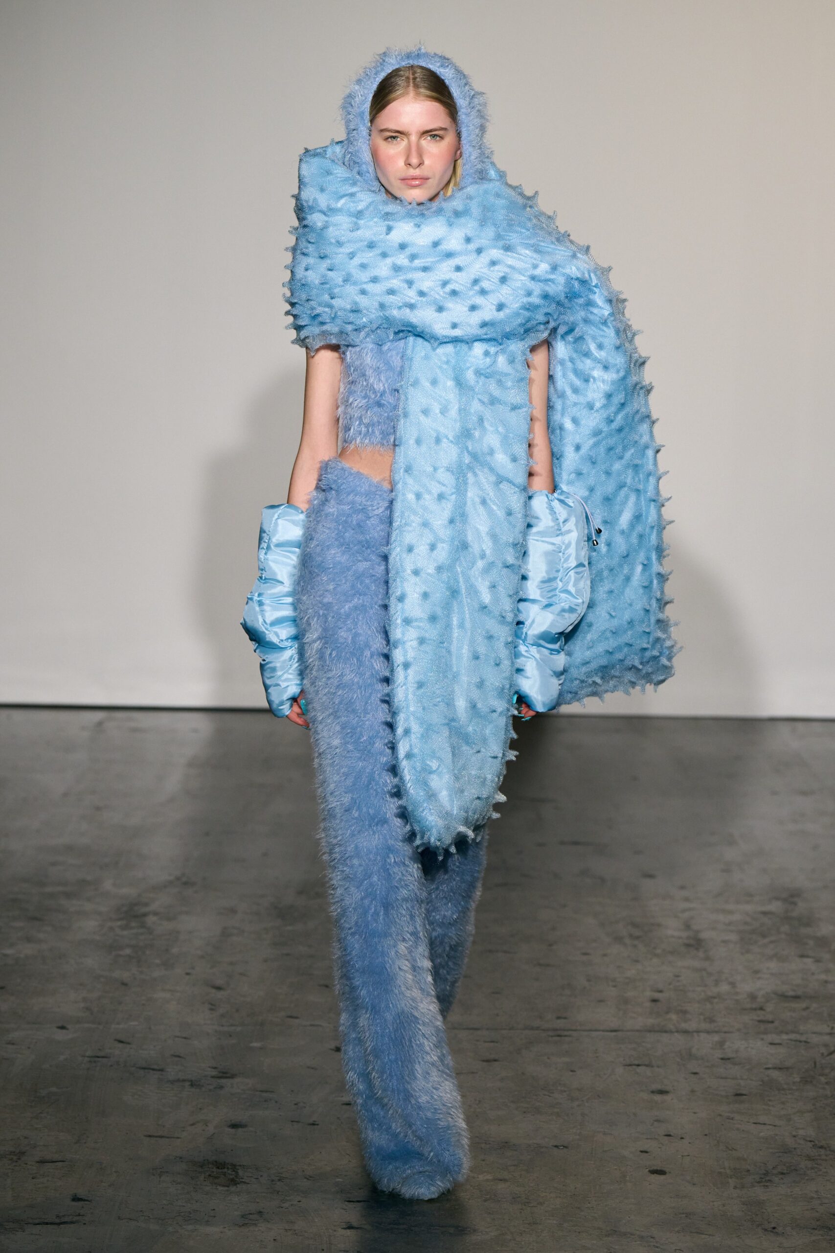 Fashion East F/W 22 Look 24