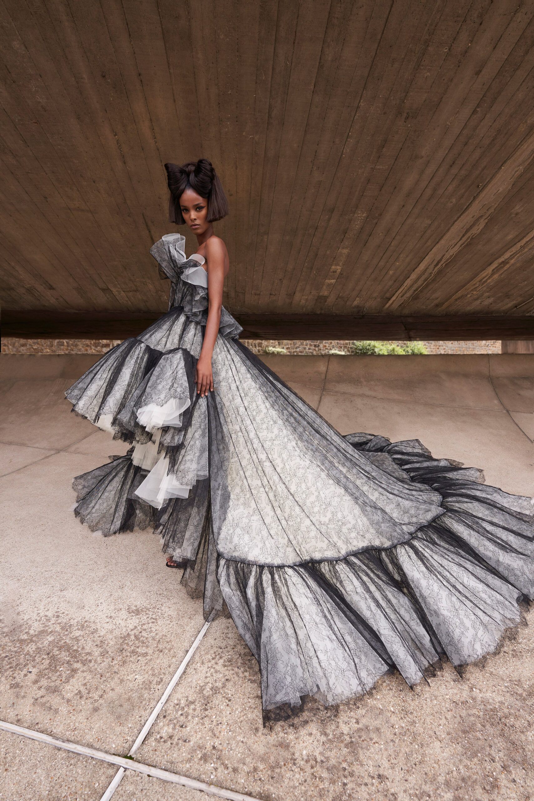 Giambattista Valli F/W 21 Couture Look 25