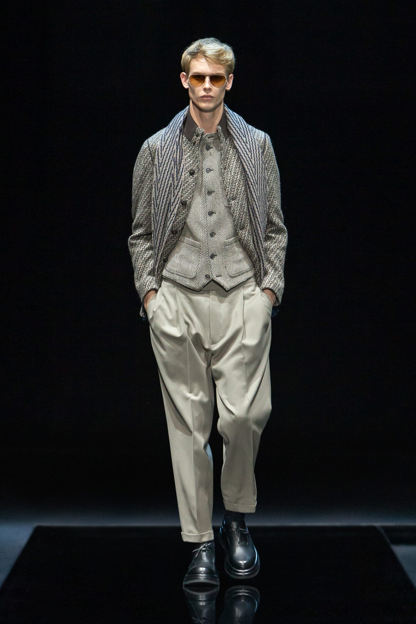 Giorgio Armani F/W 21 Menswear Look 25