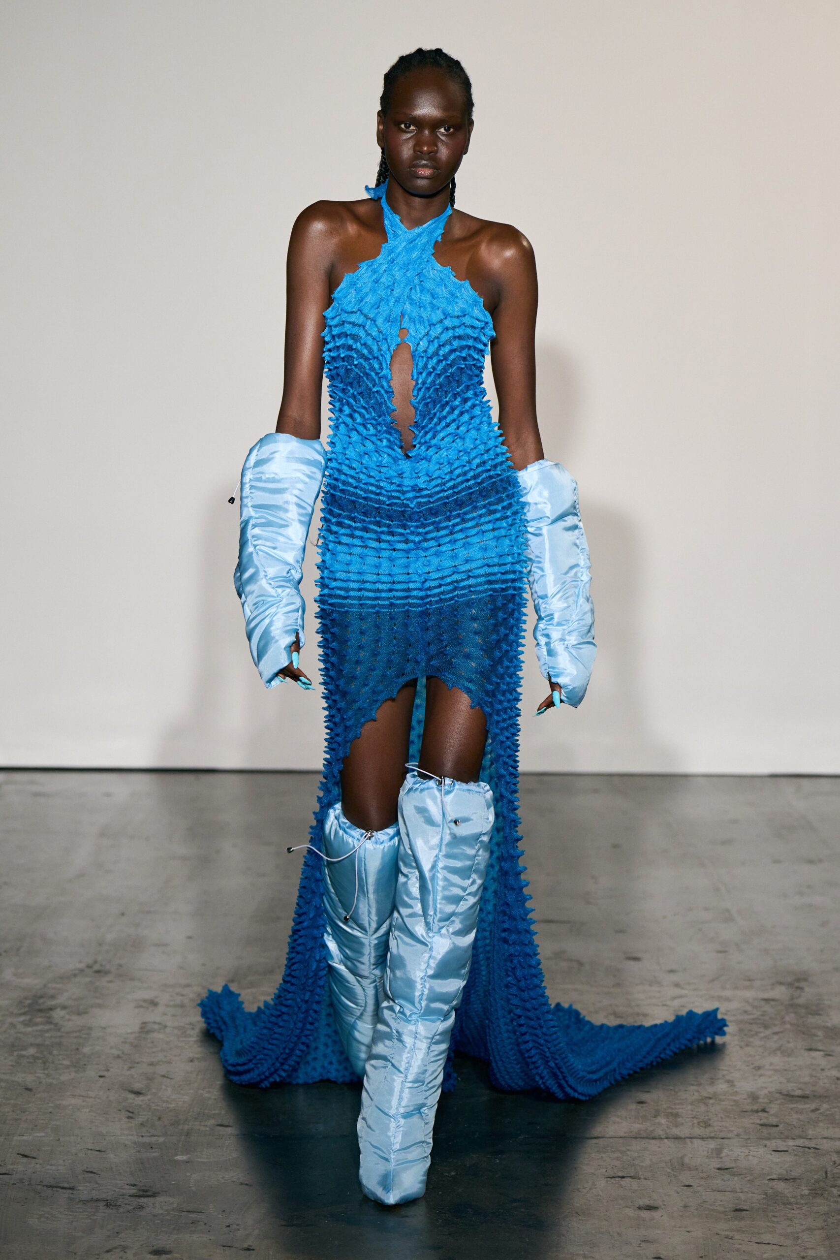 Fashion East F/W 22 Look 25