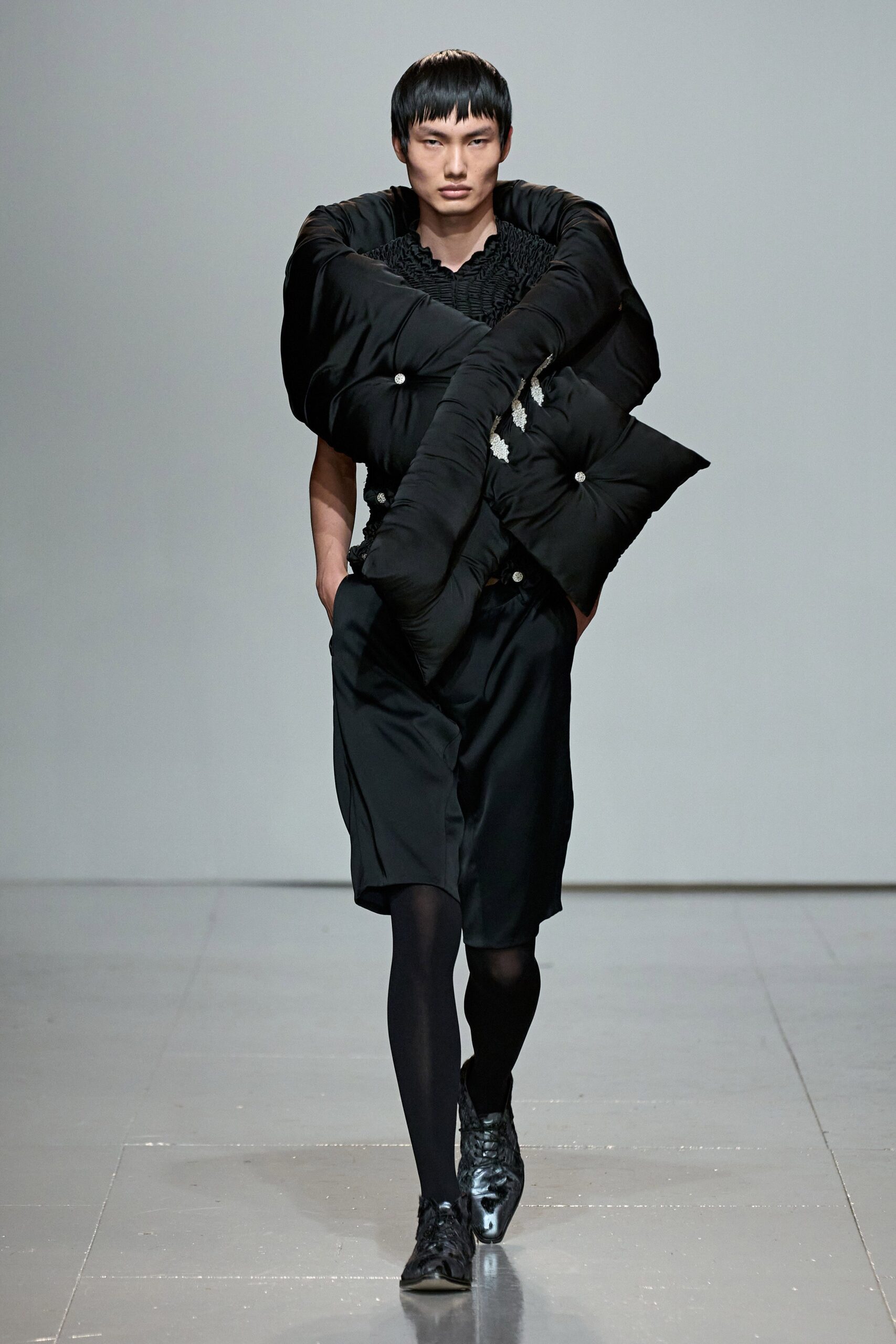 Feben F/W 23 Look 26