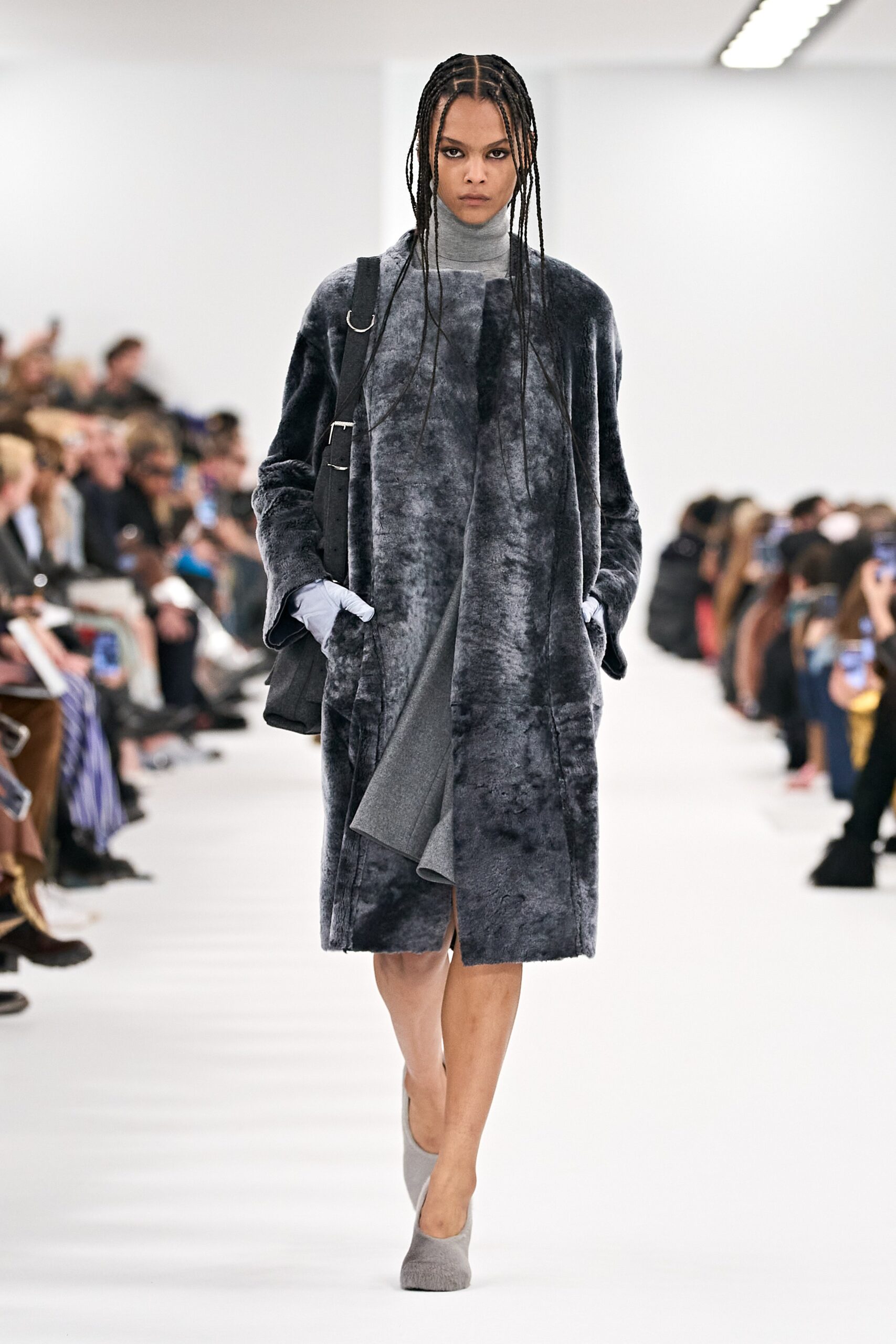 Givenchy F/W 23 Look 26
