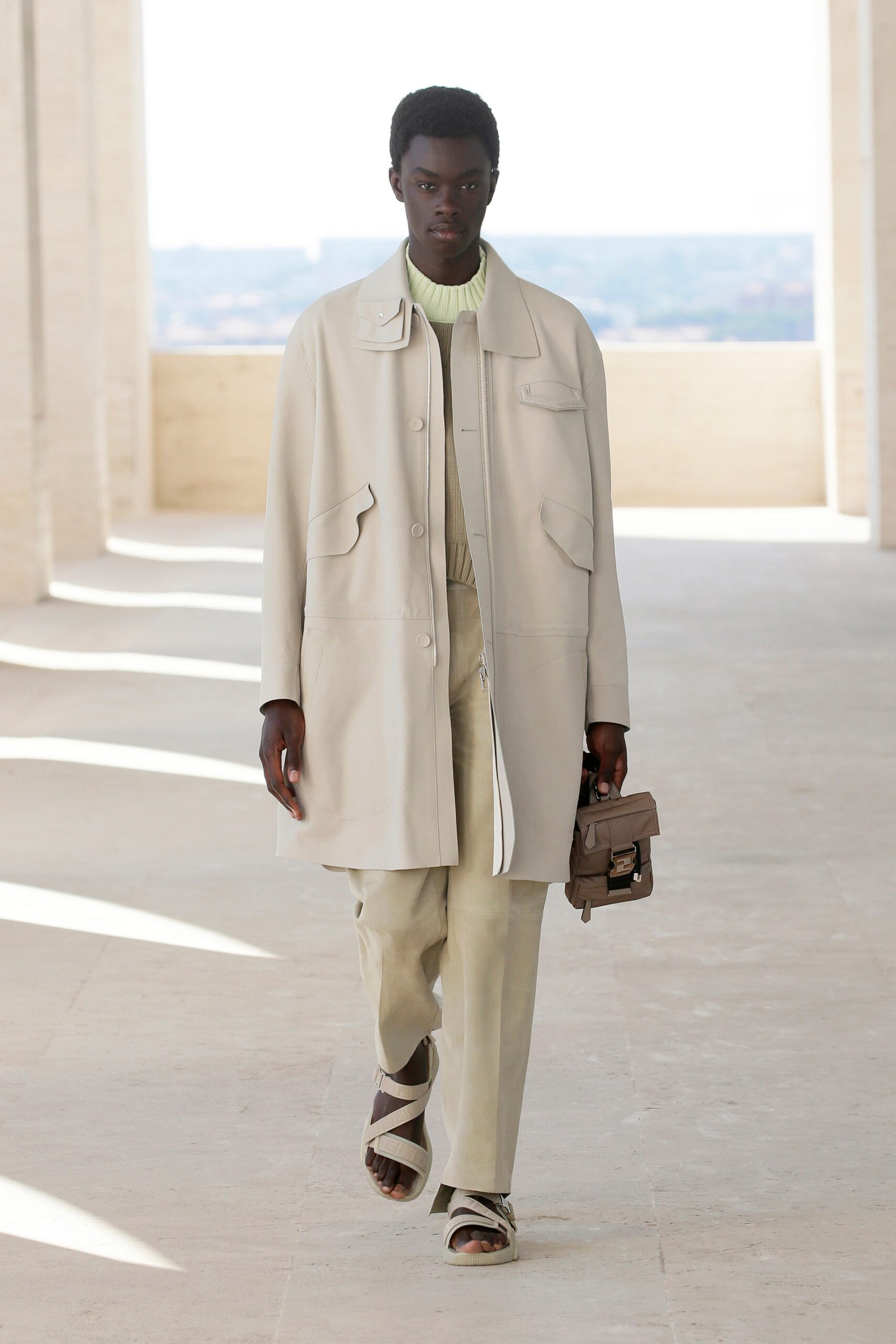 Fendi S/S 22 Menswear Look 27