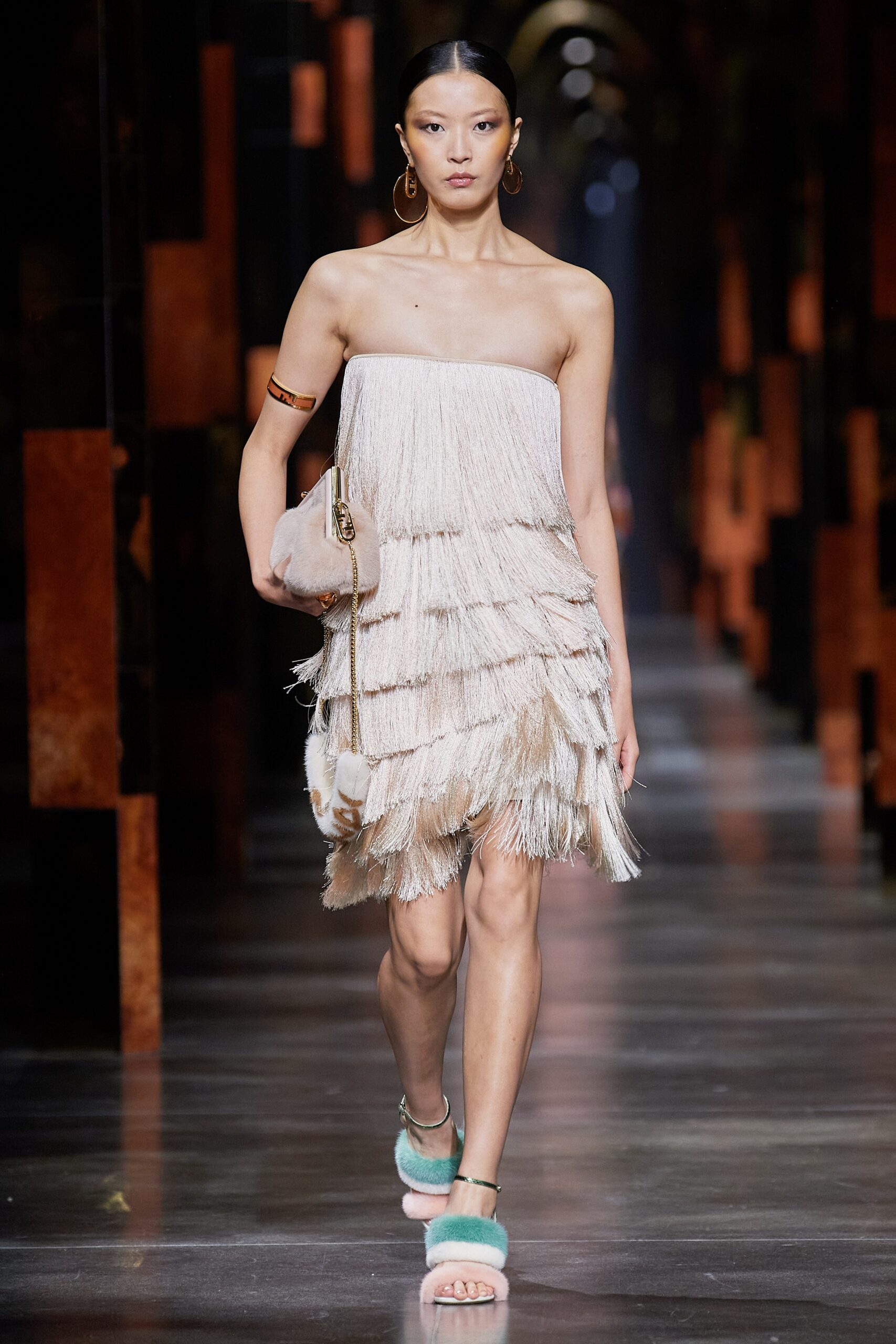 Fendi S/S 22 Look 27