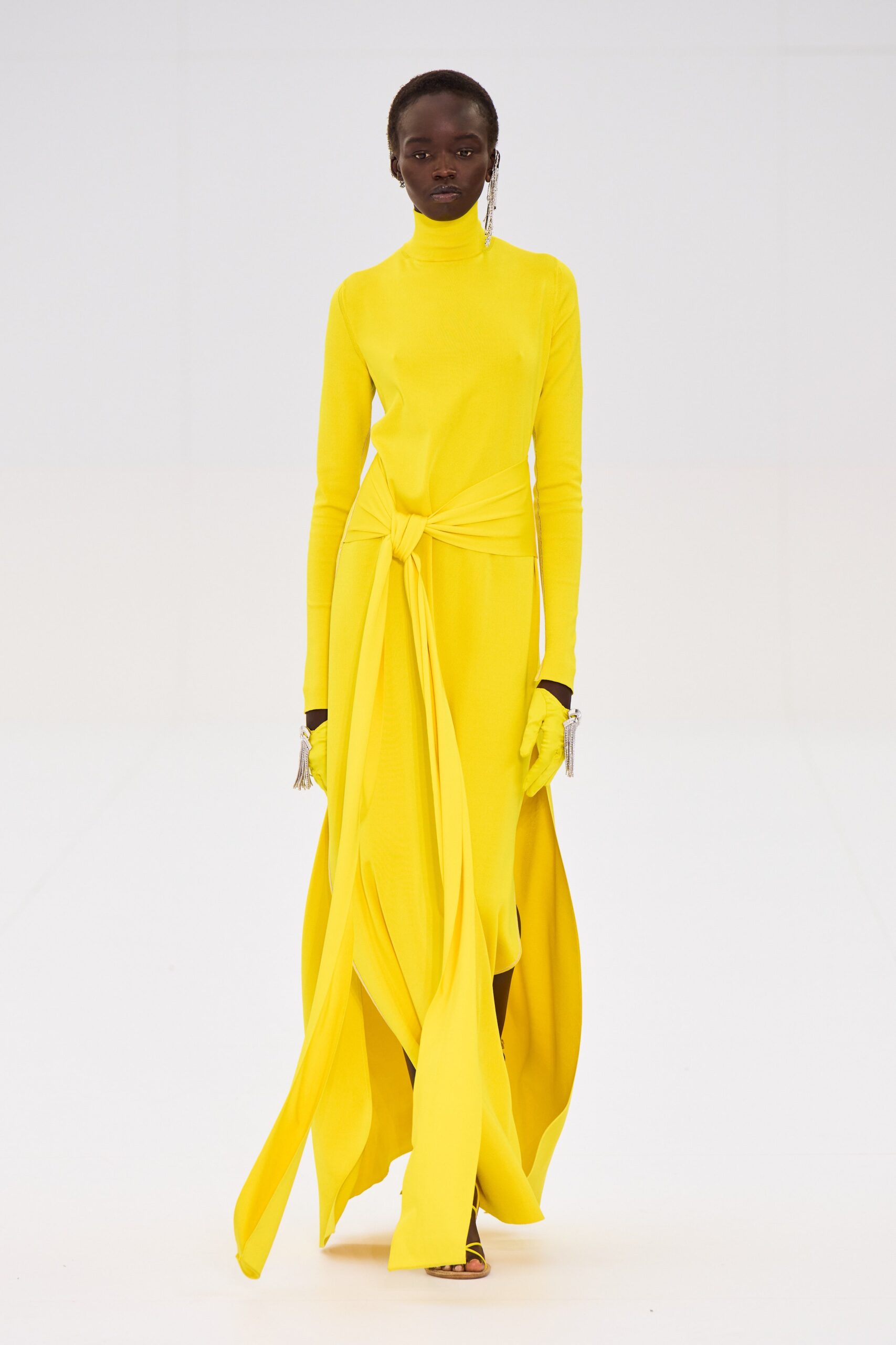 Fendi F/W 22 Couture Look 27