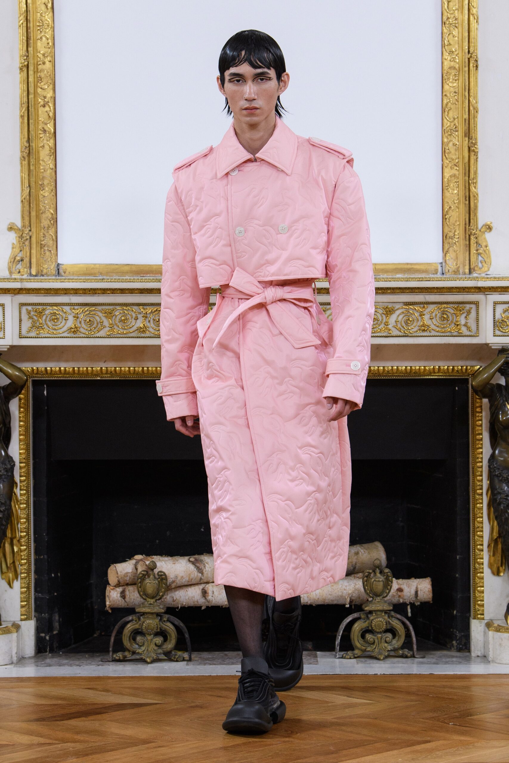 Feng Chen Wang F/W 23 Menswear Look 27