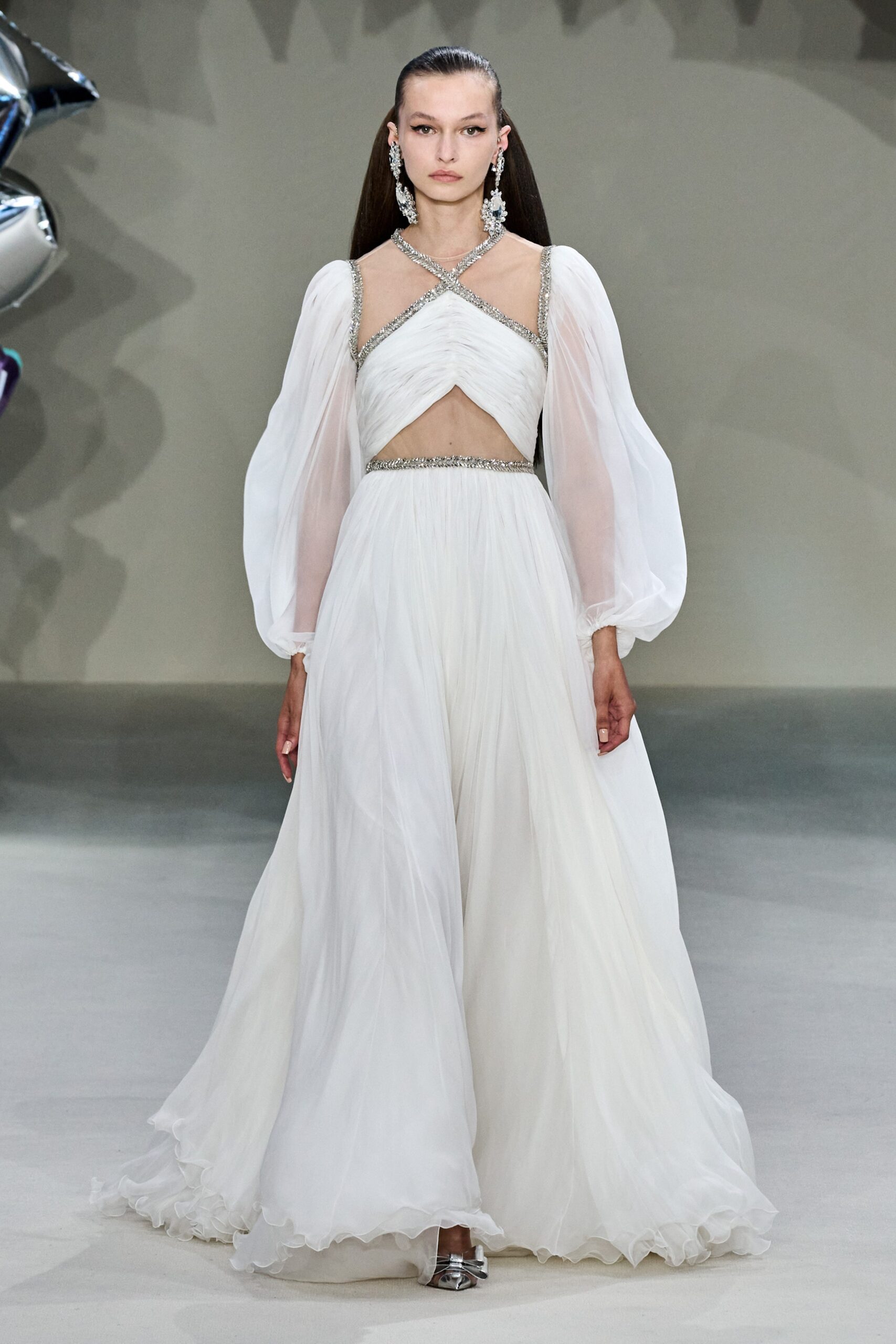 Giambattista Valli F/W 22 Couture Look 27