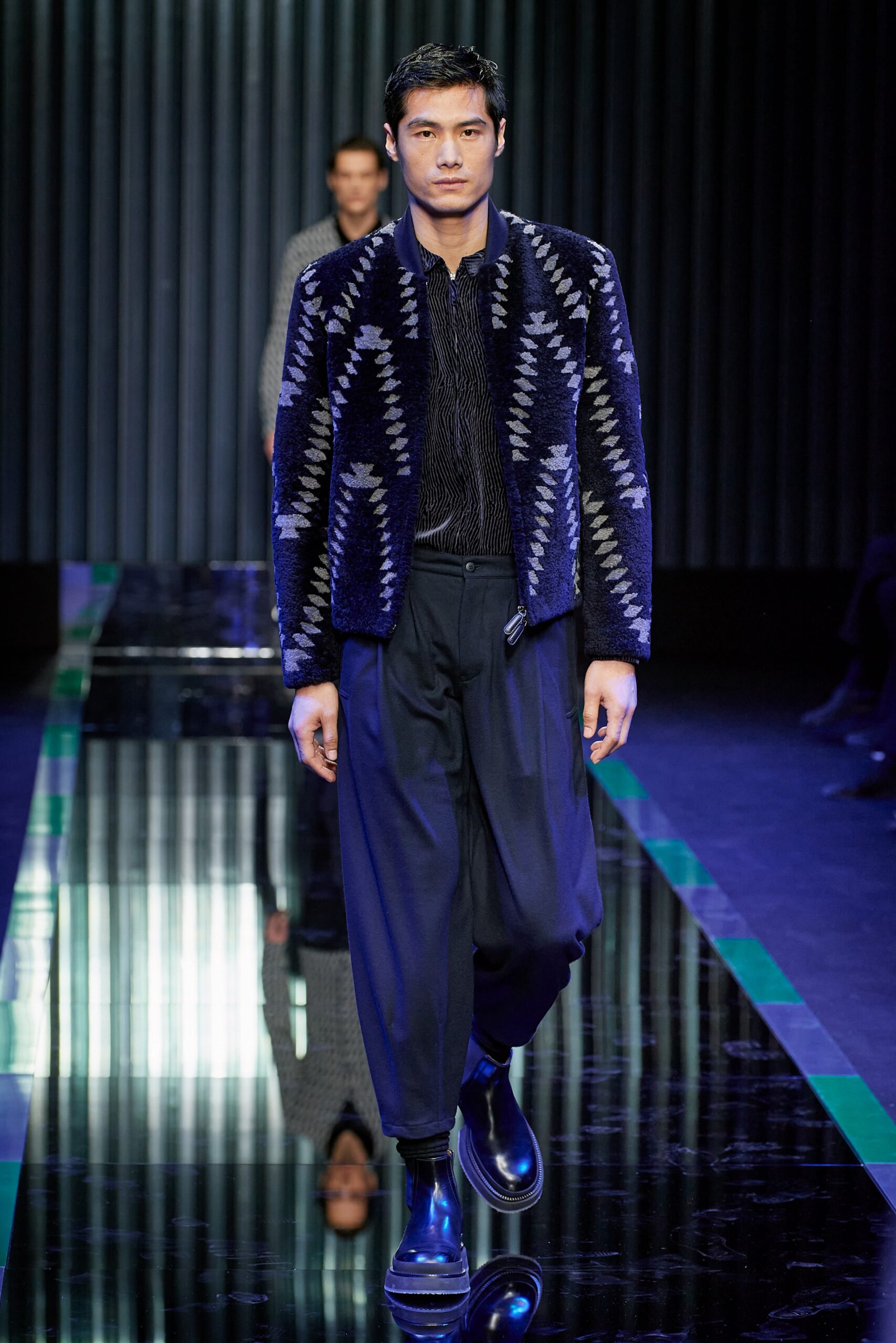Giorgio Armani F/W 22 Look 27