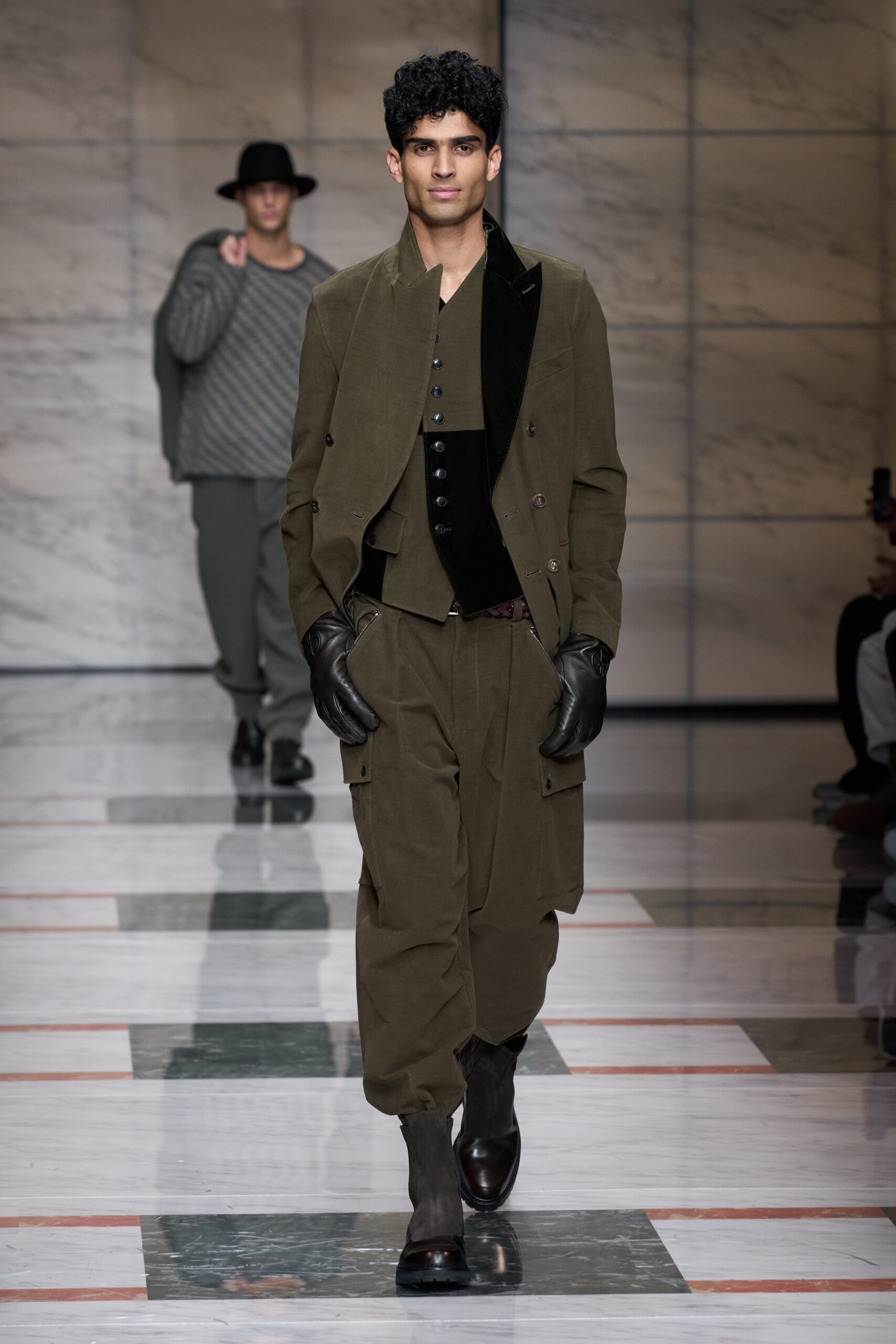 Giorgio Armani F/W 23 Menswear Look 27