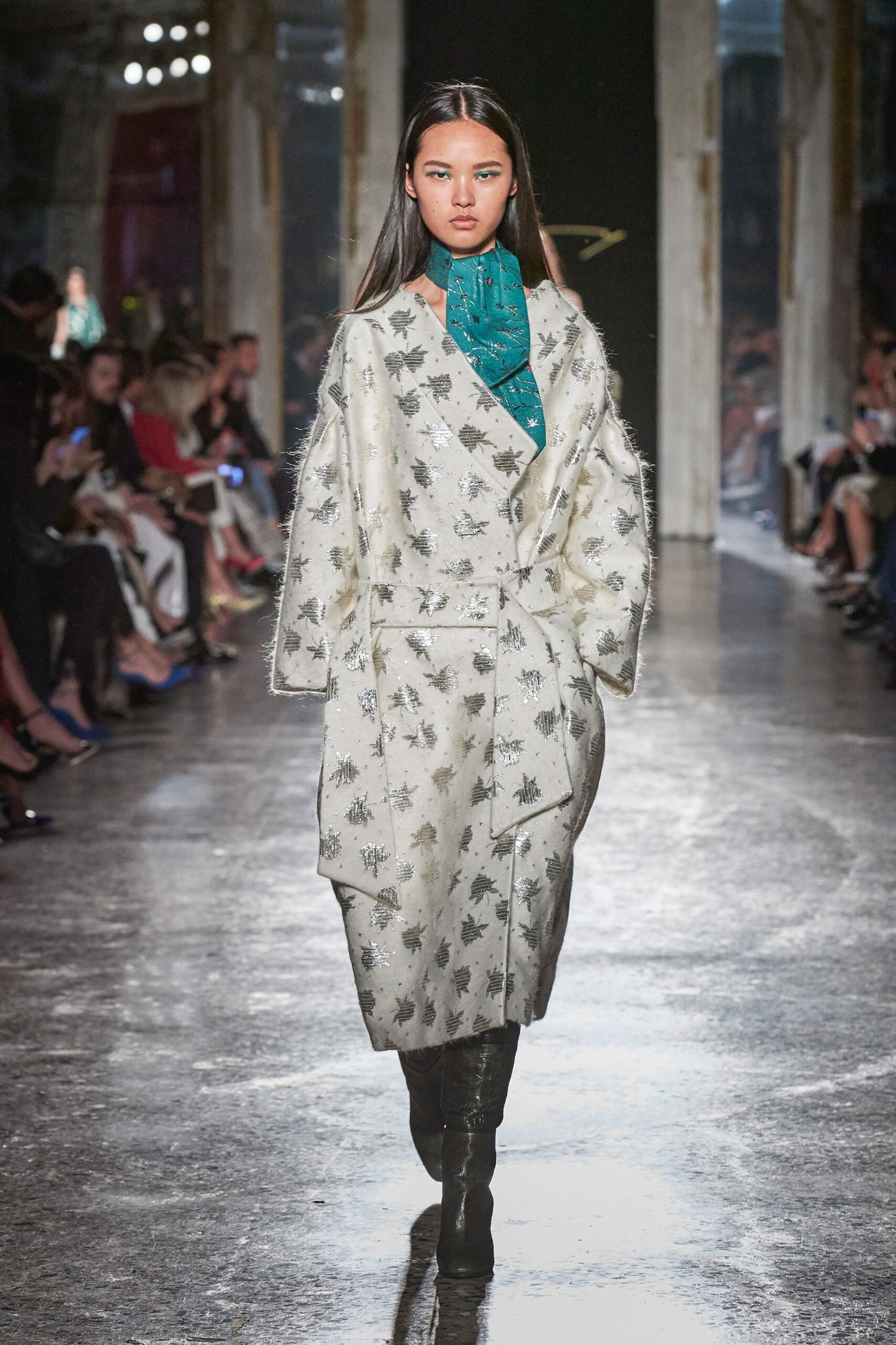 Genny F/W 20 Look 28