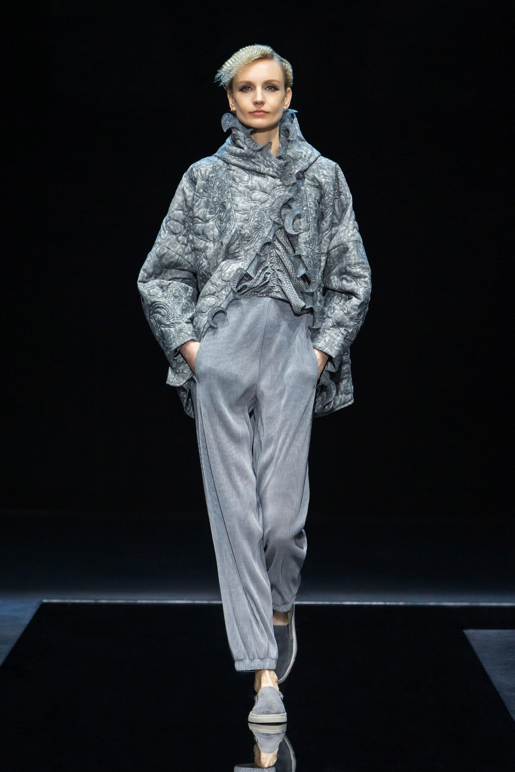 Giorgio Armani F/W 21 Look 28