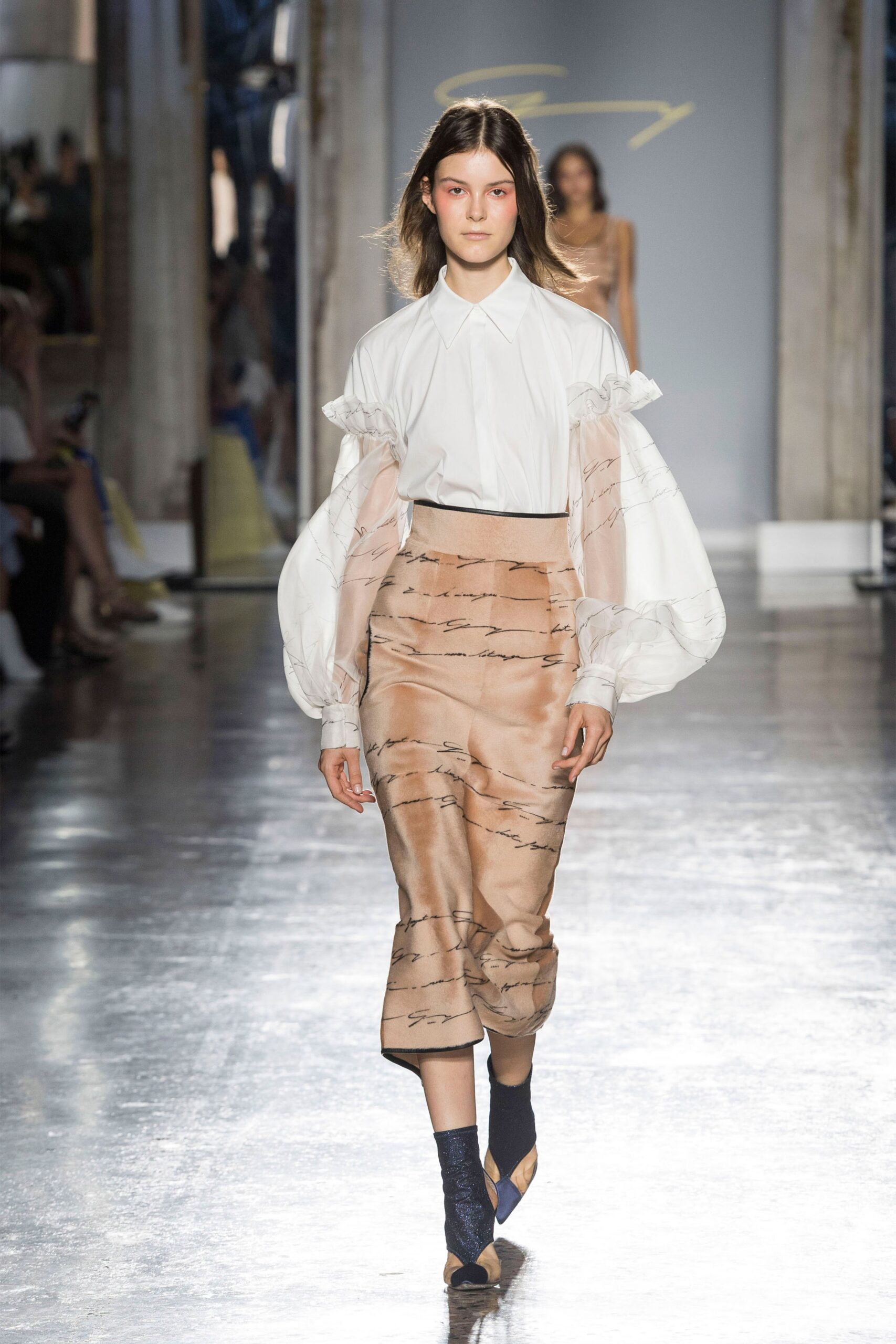 Genny S/S 19 Look 28