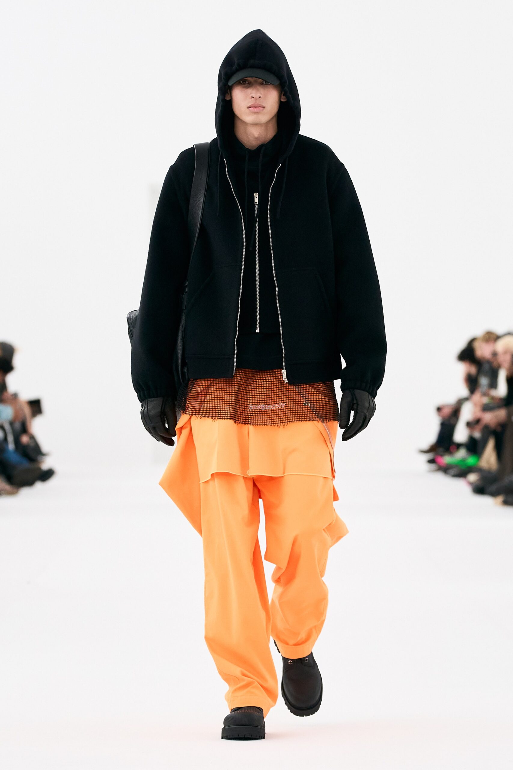 Givenchy F/W 23 Menswear Look 28