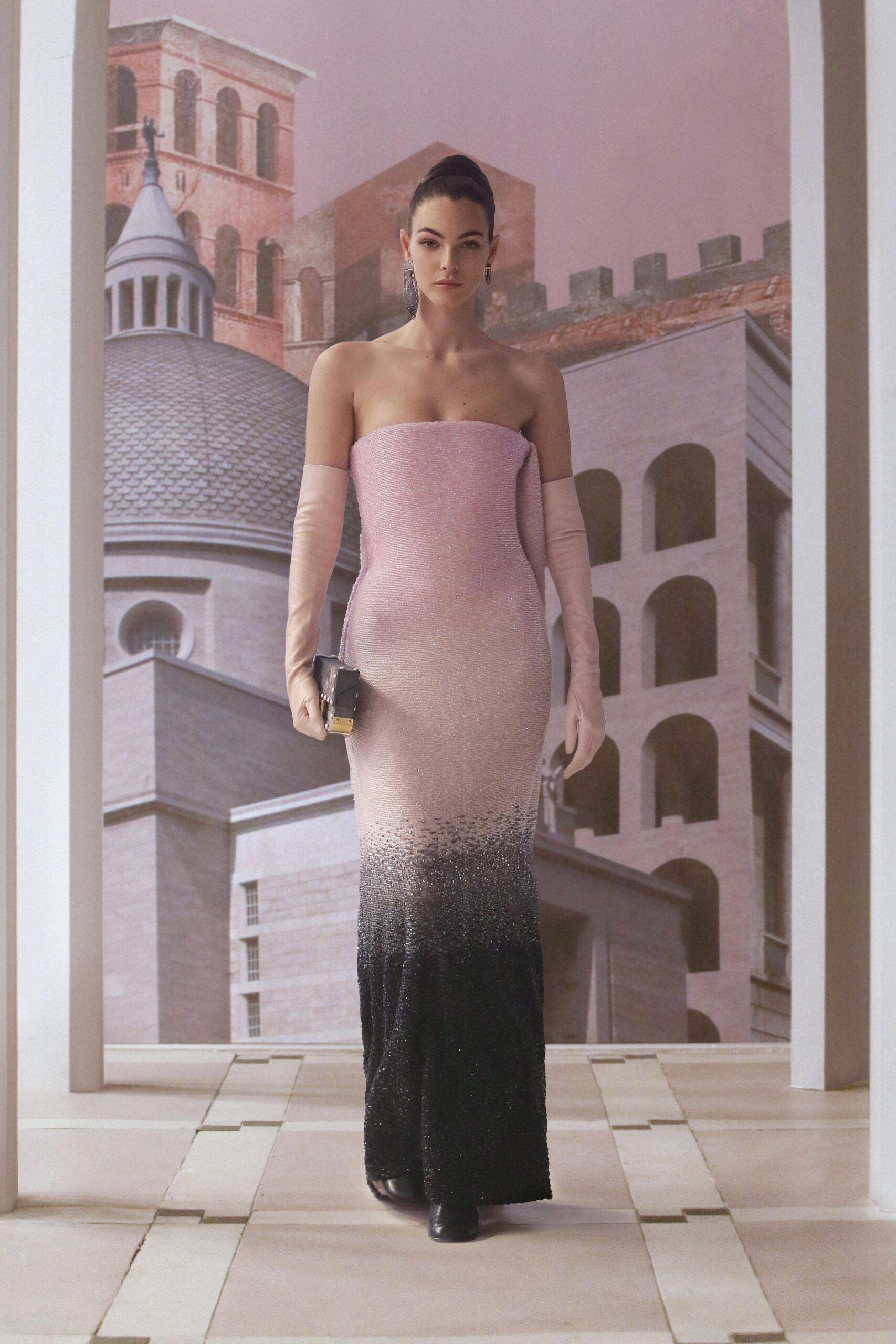 Fendi F/W 21 Couture Look 30