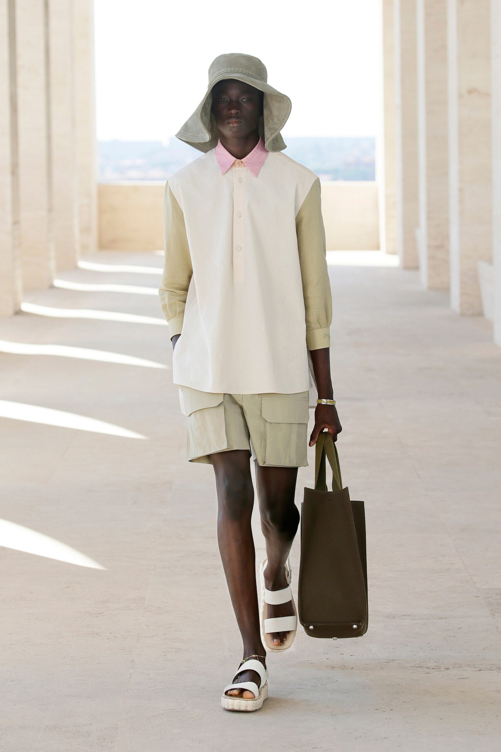 Fendi S/S 22 Menswear Look 29