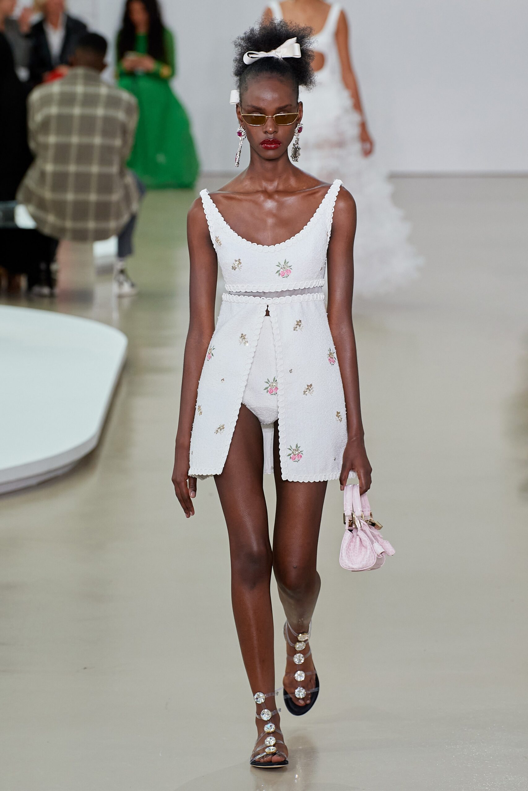 Giambattista Valli S/S 22 Look 29