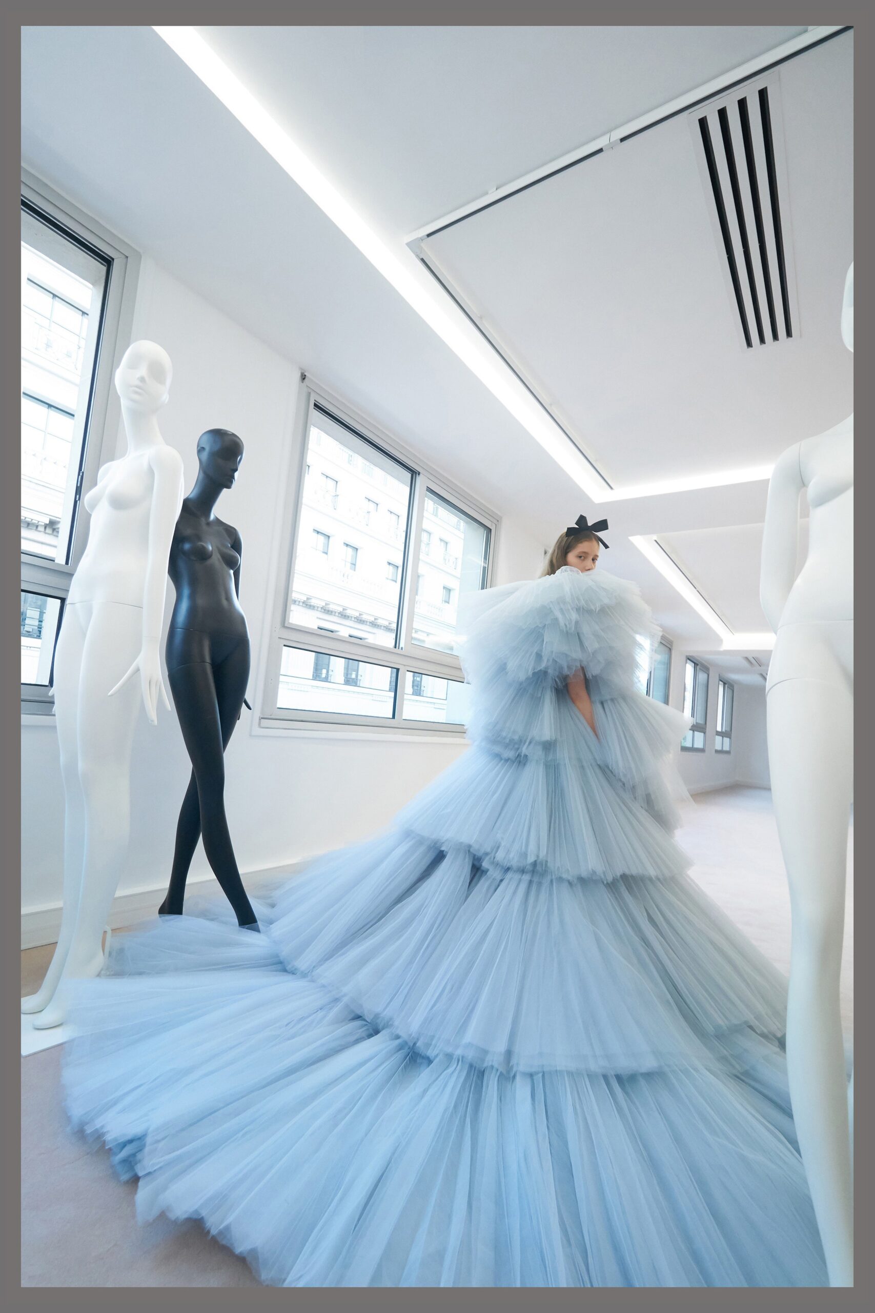 Giambattista Valli F/W 19 Couture Look 29