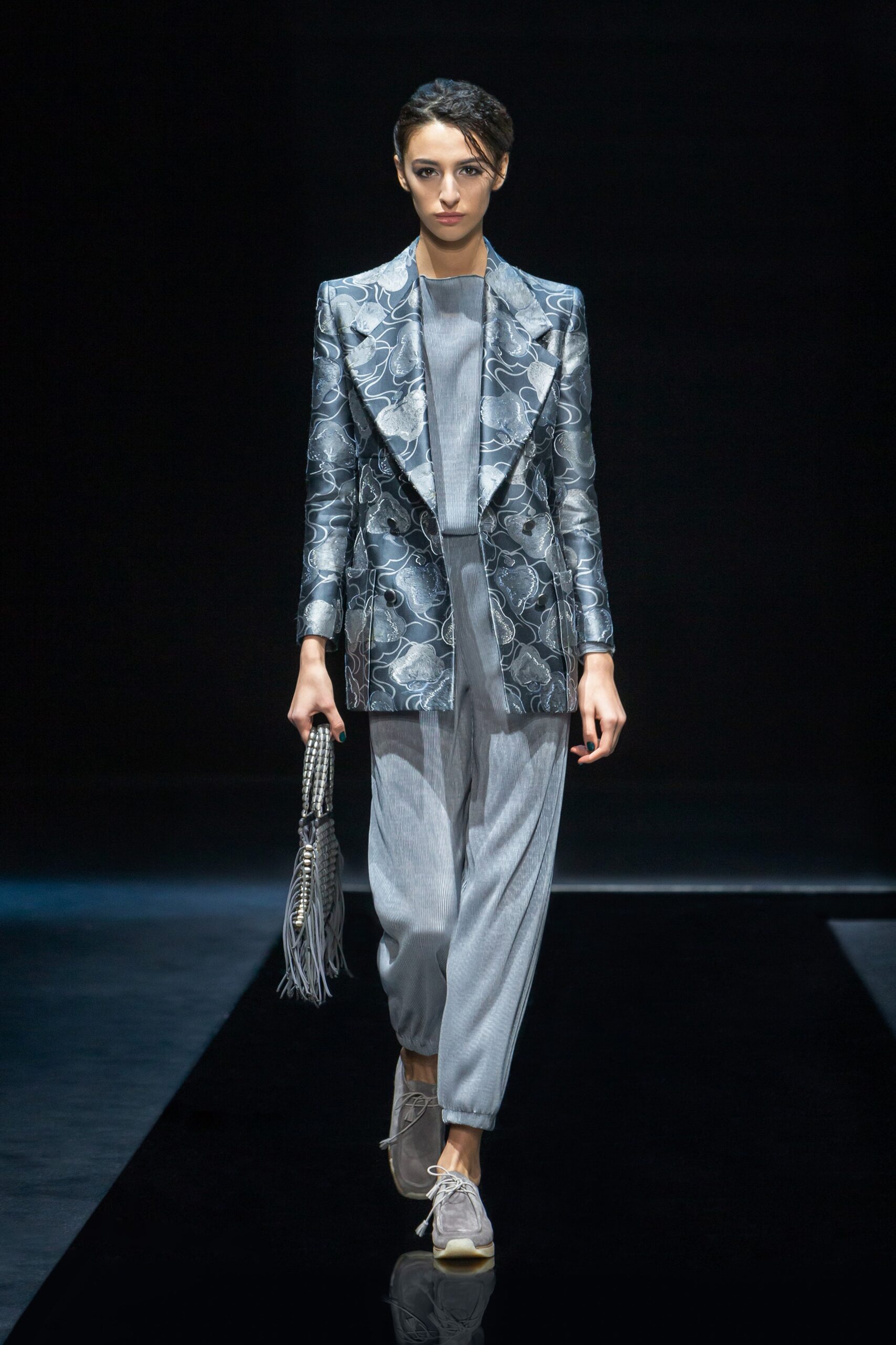 Giorgio Armani F/W 21 Look 29