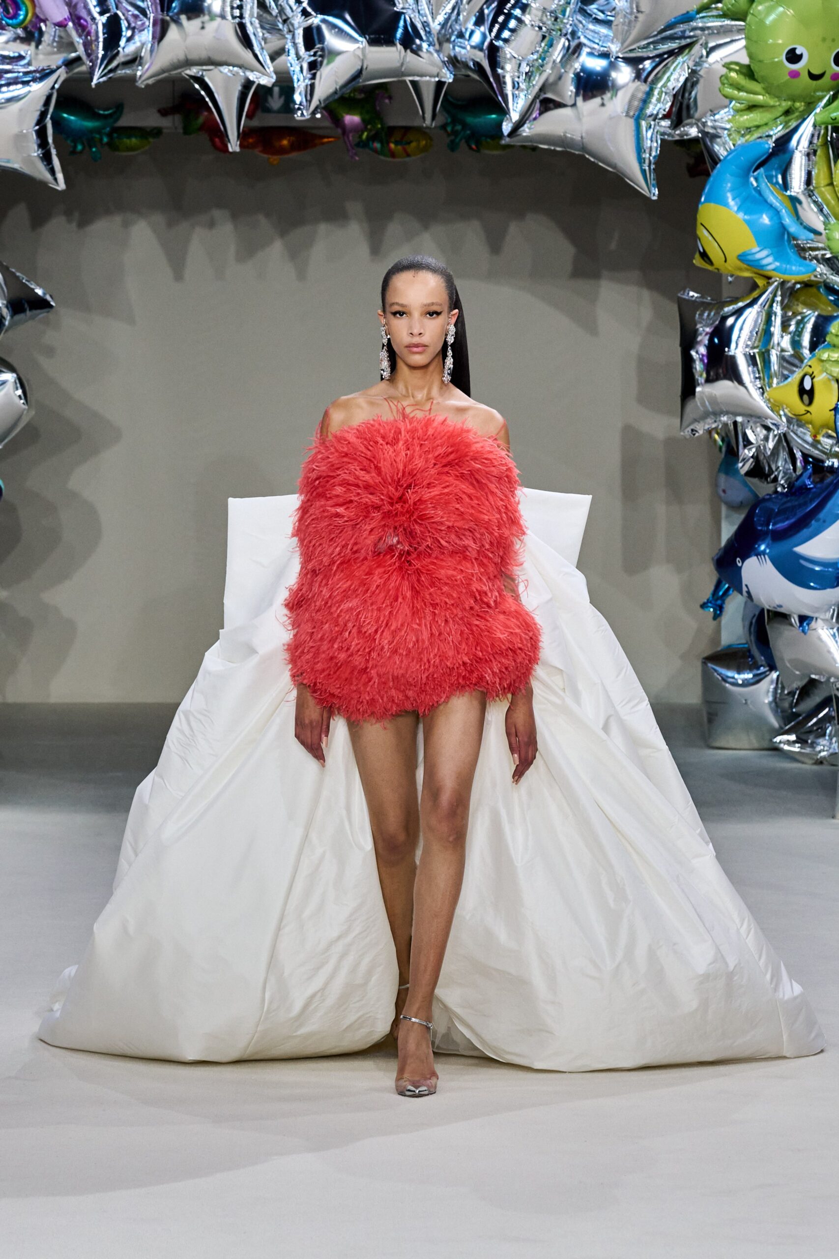 Giambattista Valli F/W 22 Couture Look 29