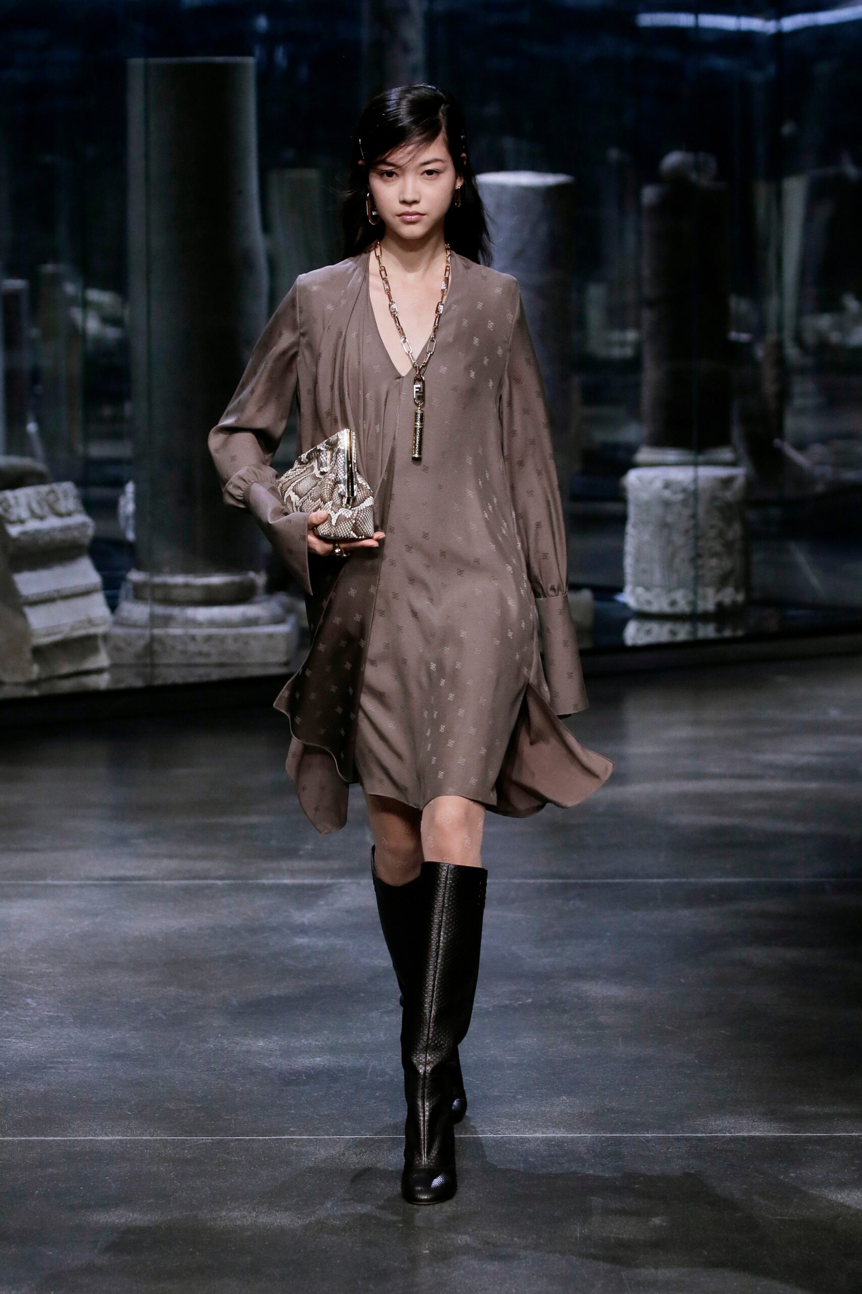 Fendi F/W 21 Look 30