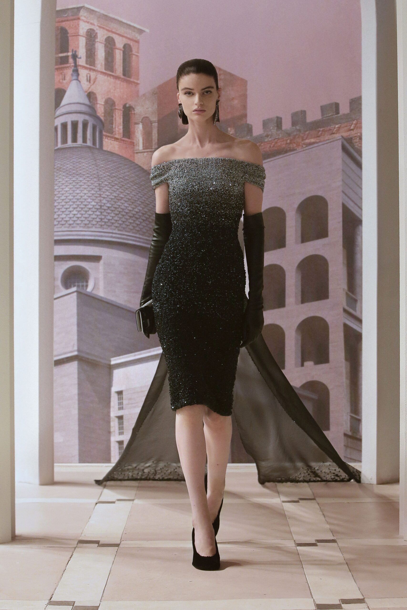 Fendi F/W 21 Couture Look 32
