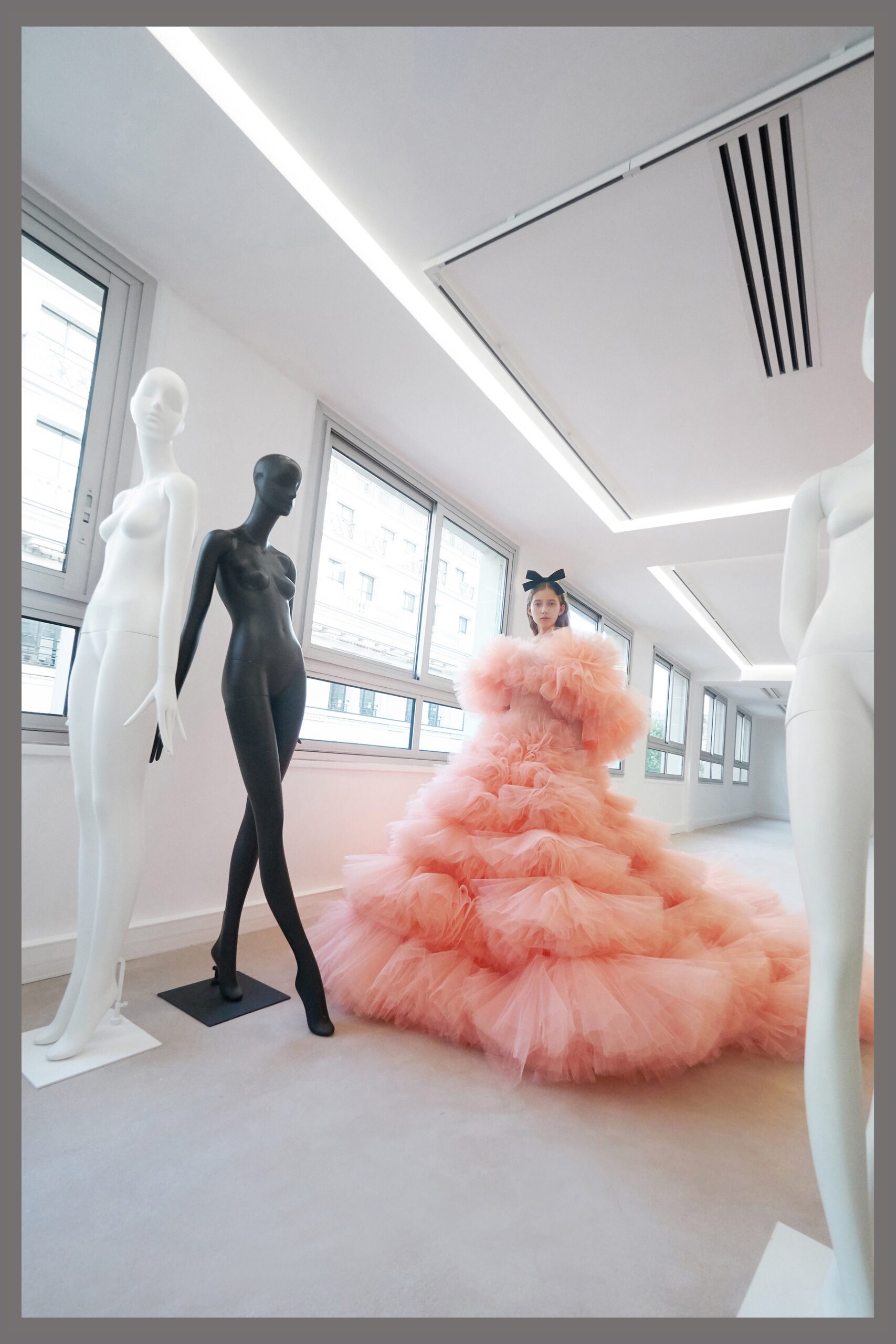 Giambattista Valli F/W 19 Couture Look 31