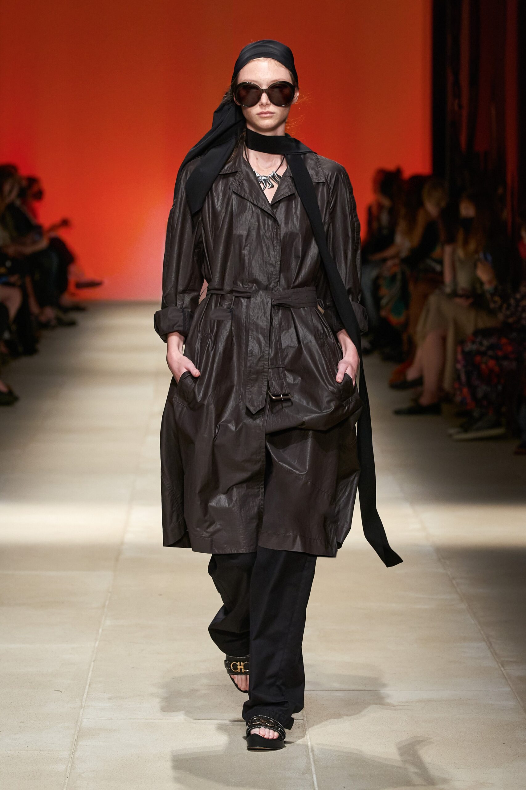 Ferragamo S/S 22 Look 31
