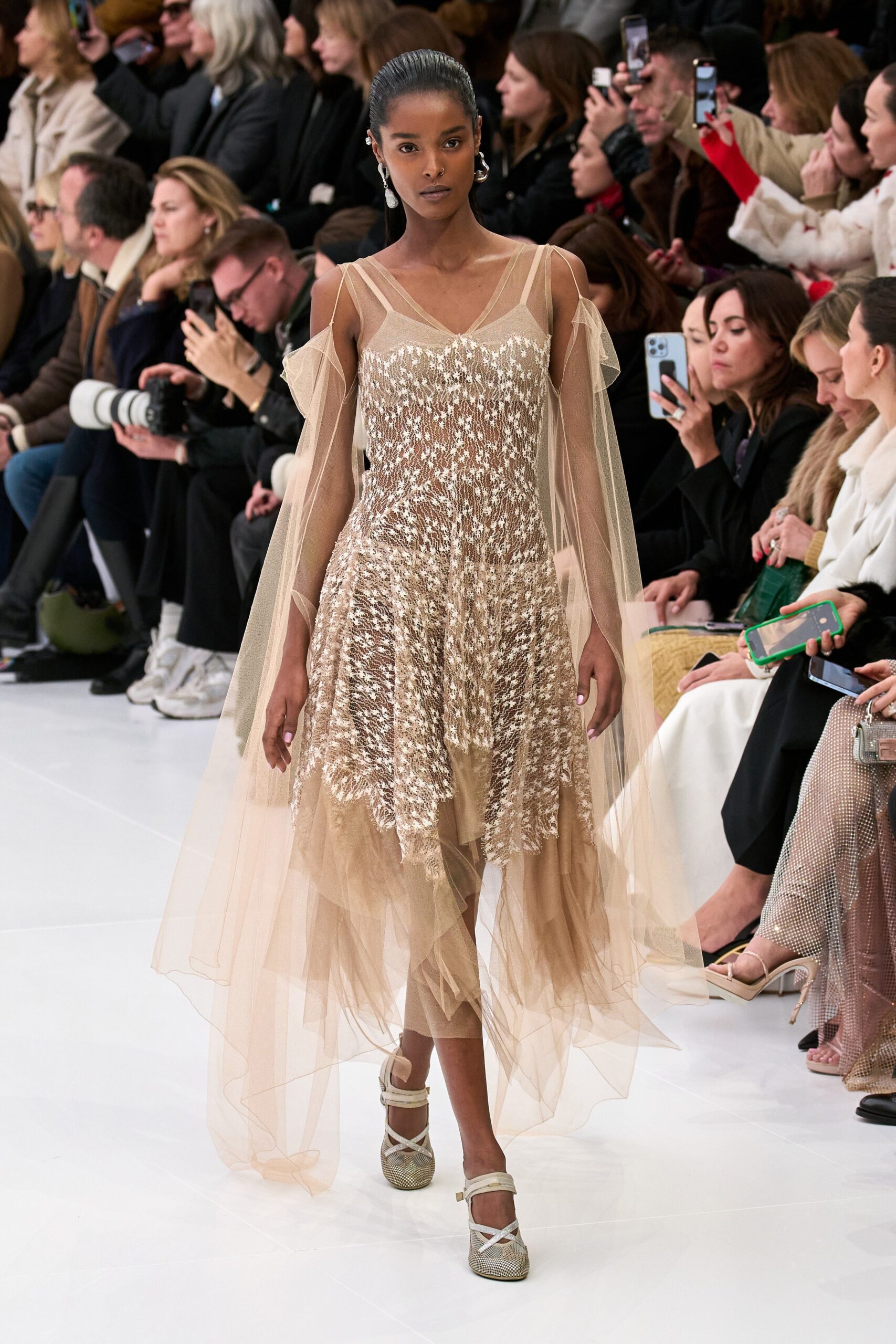 Fendi S/S 23 Couture Look 31