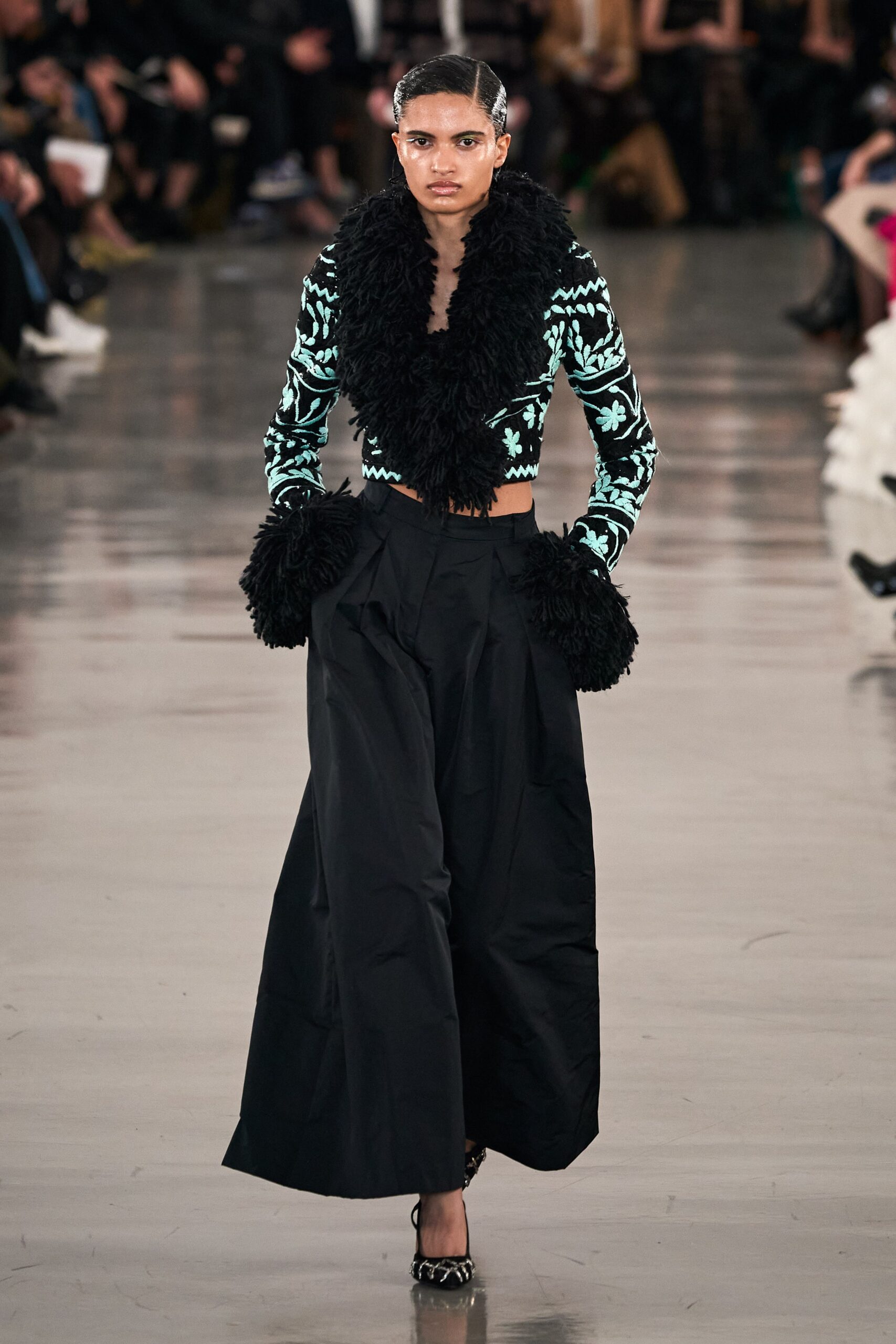 Giambattista Valli F/W 22 Look 31