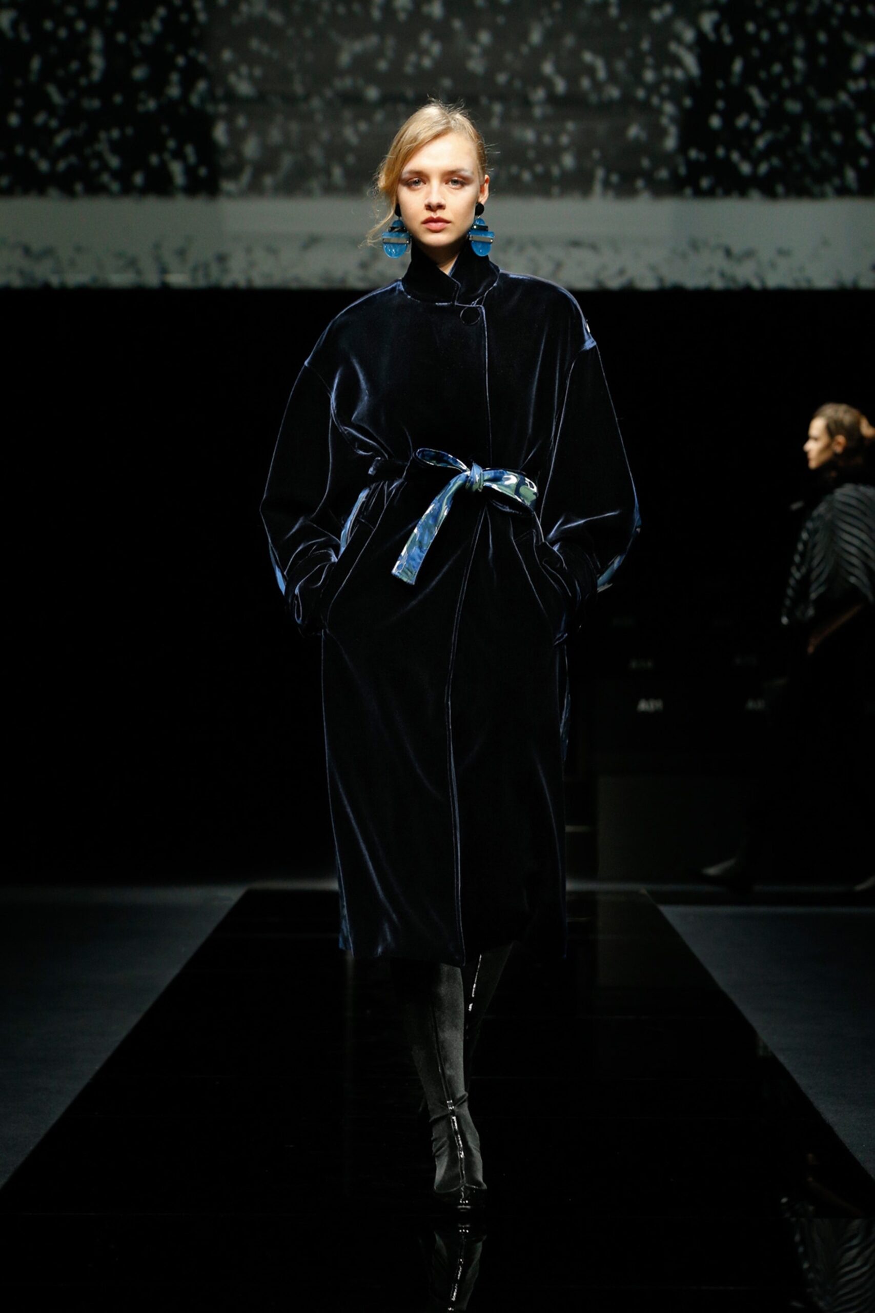 Giorgio Armani F/W 20 Look 31