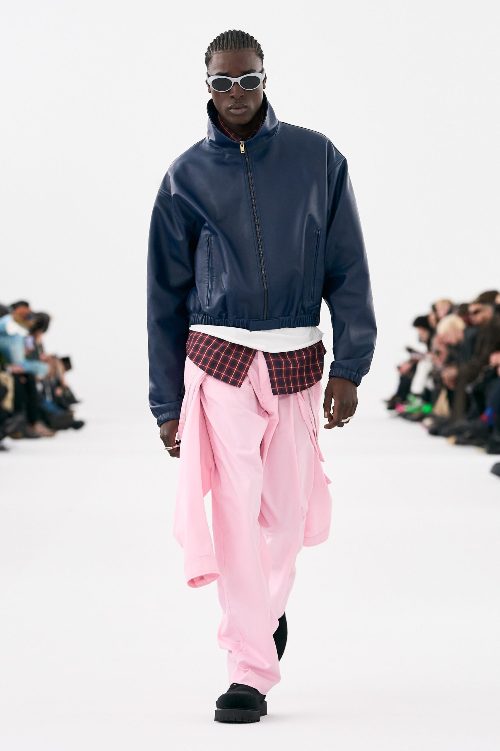 Givenchy F/W 23 Menswear Look 31