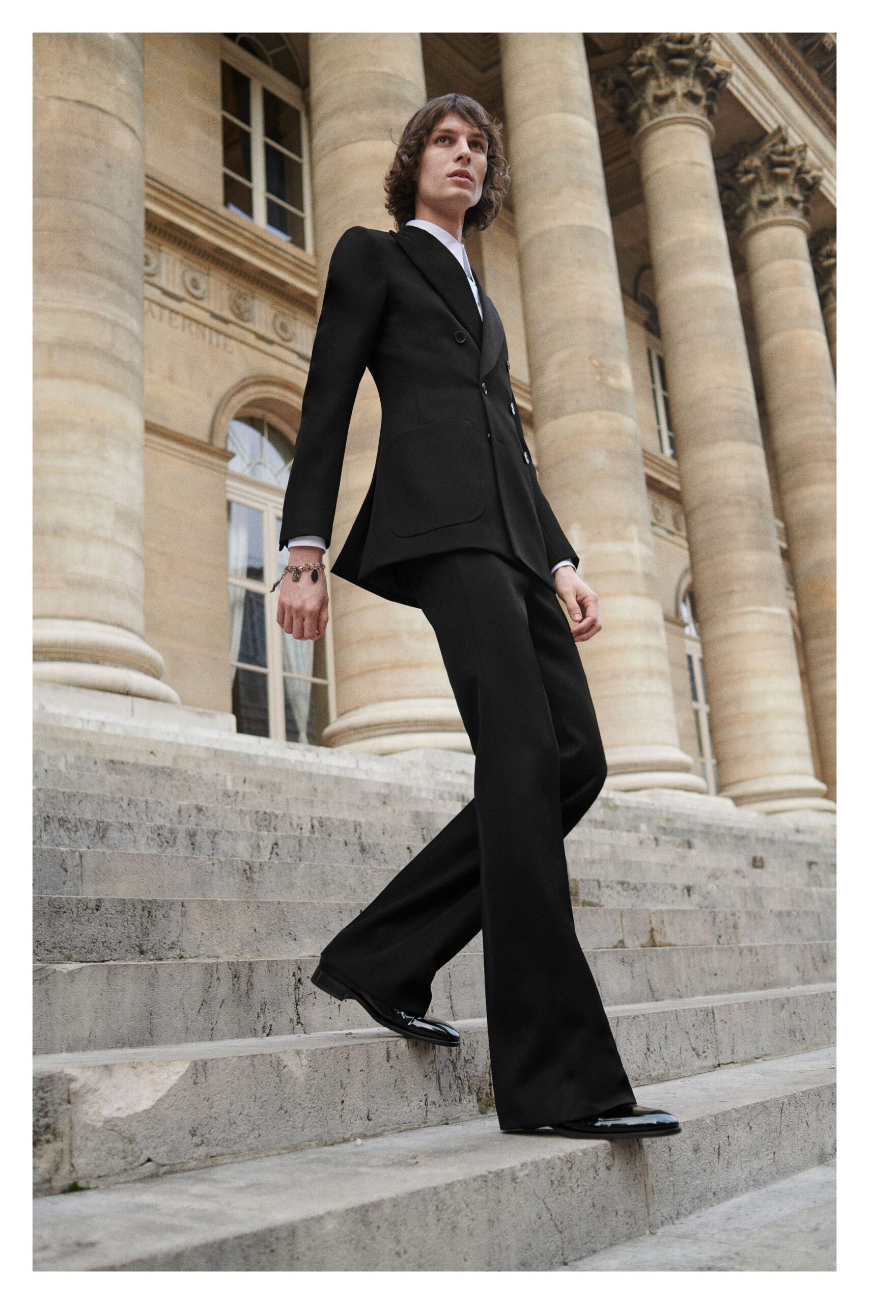 Givenchy F/W 19 Menswear Look 31