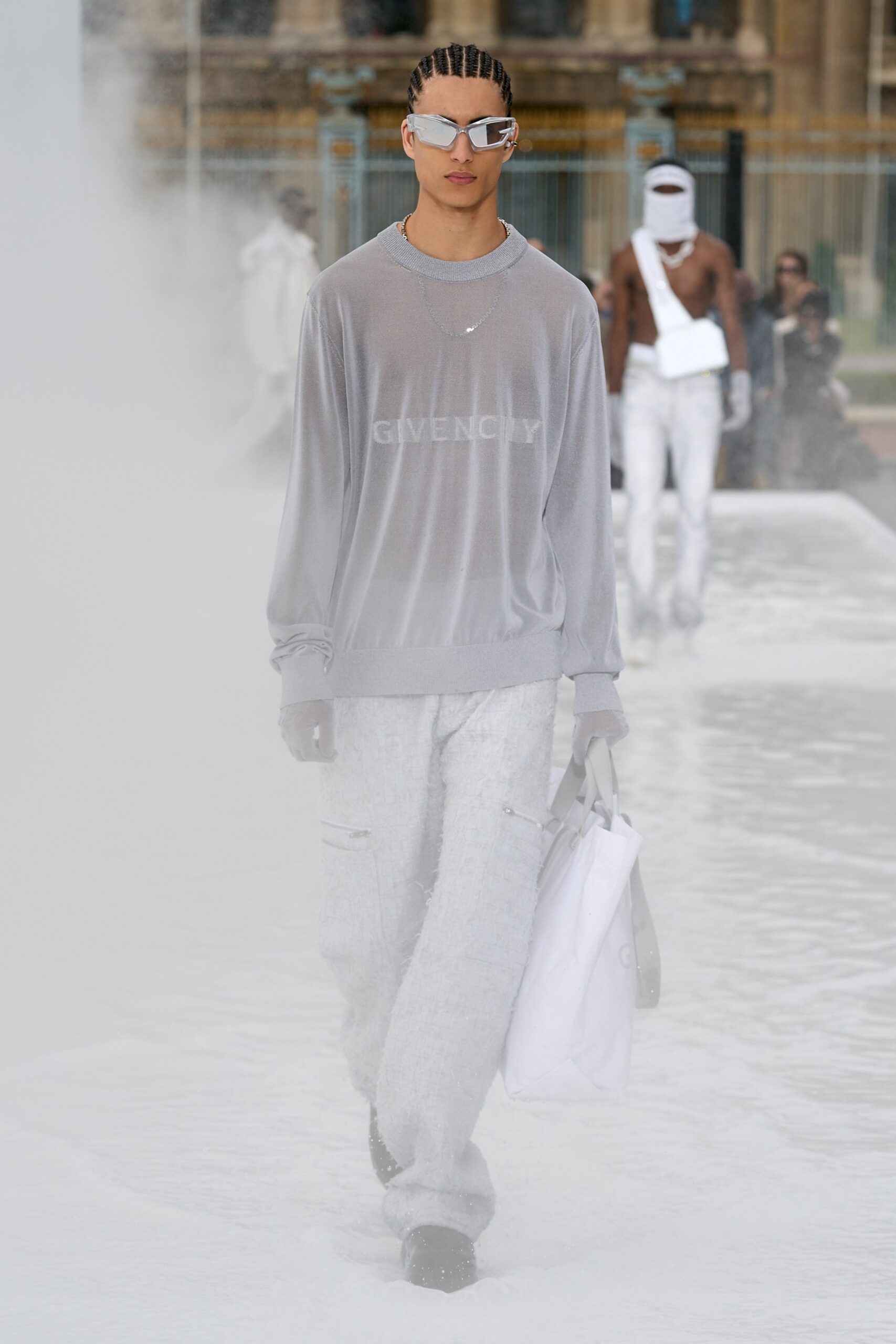 Givenchy S/S 23 Menswear Look 31