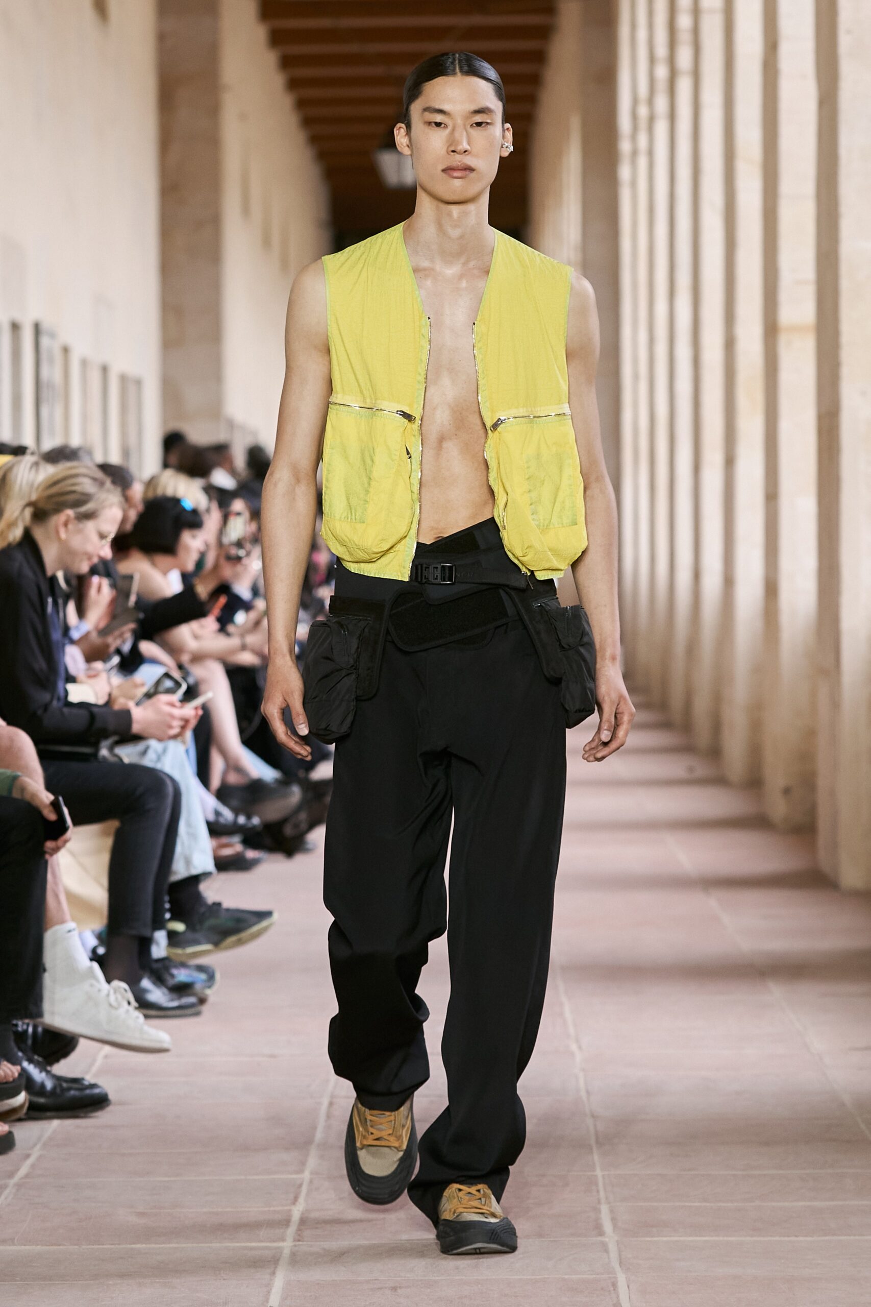 Givenchy S/S 24 Menswear Look 31
