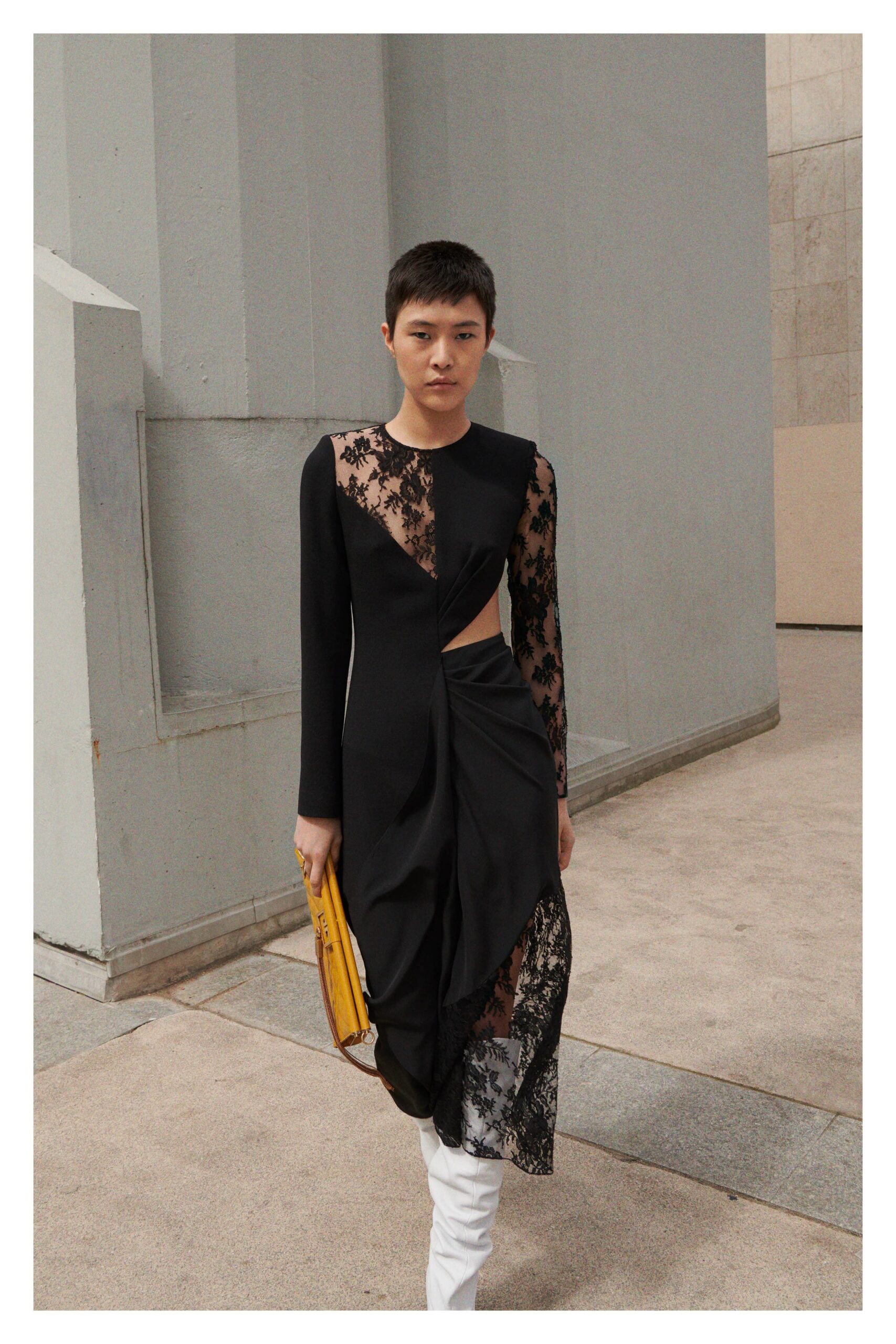 Givenchy Resort 19 Look 31