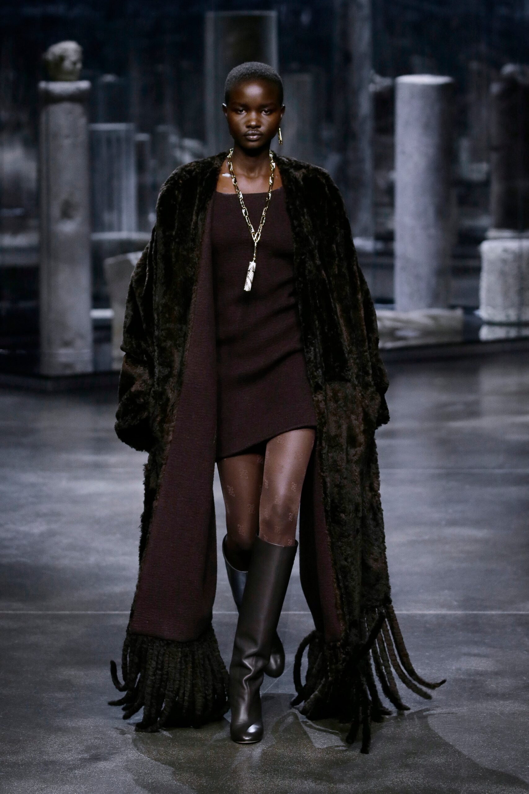 Fendi F/W 21 Look 32