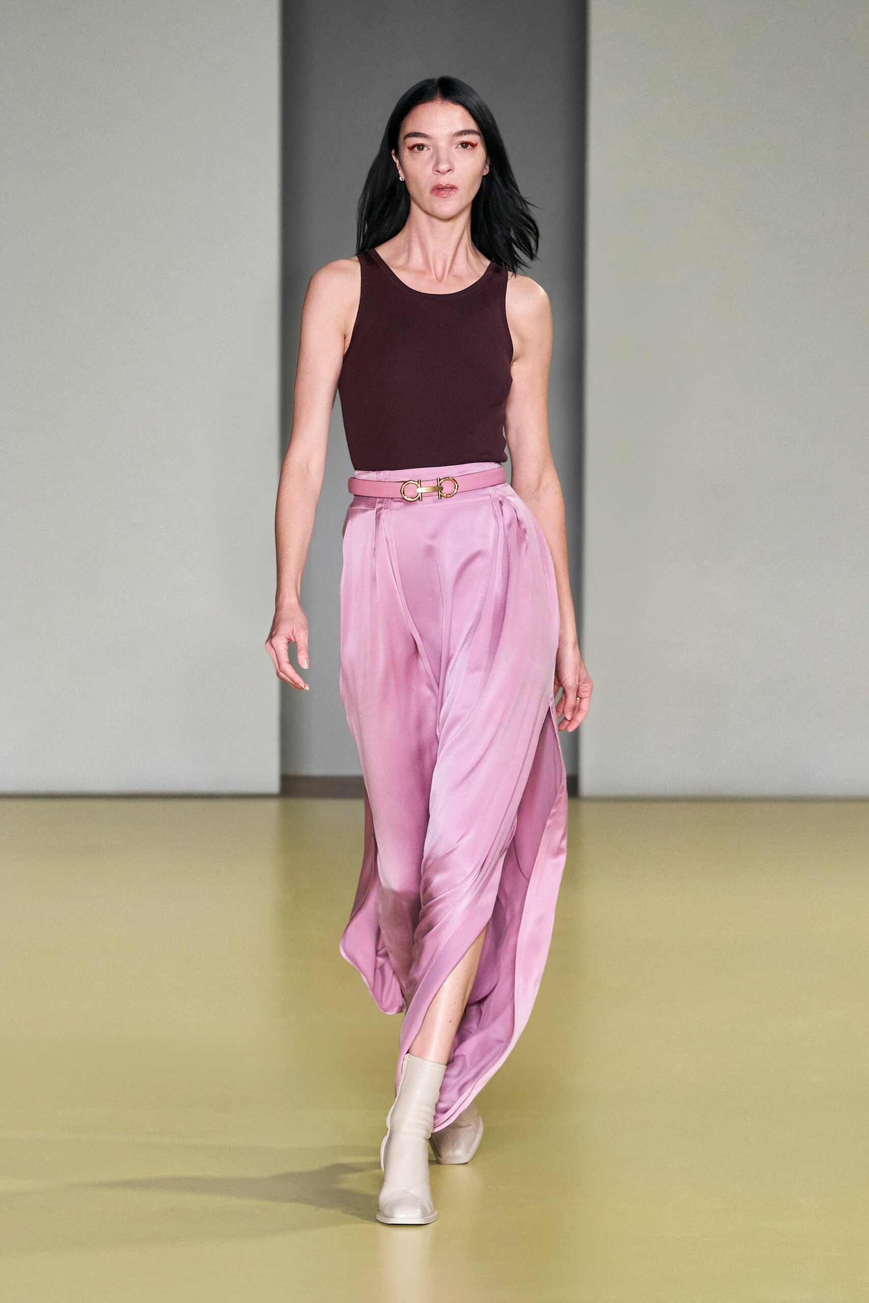Ferragamo S/S 21 Look 32
