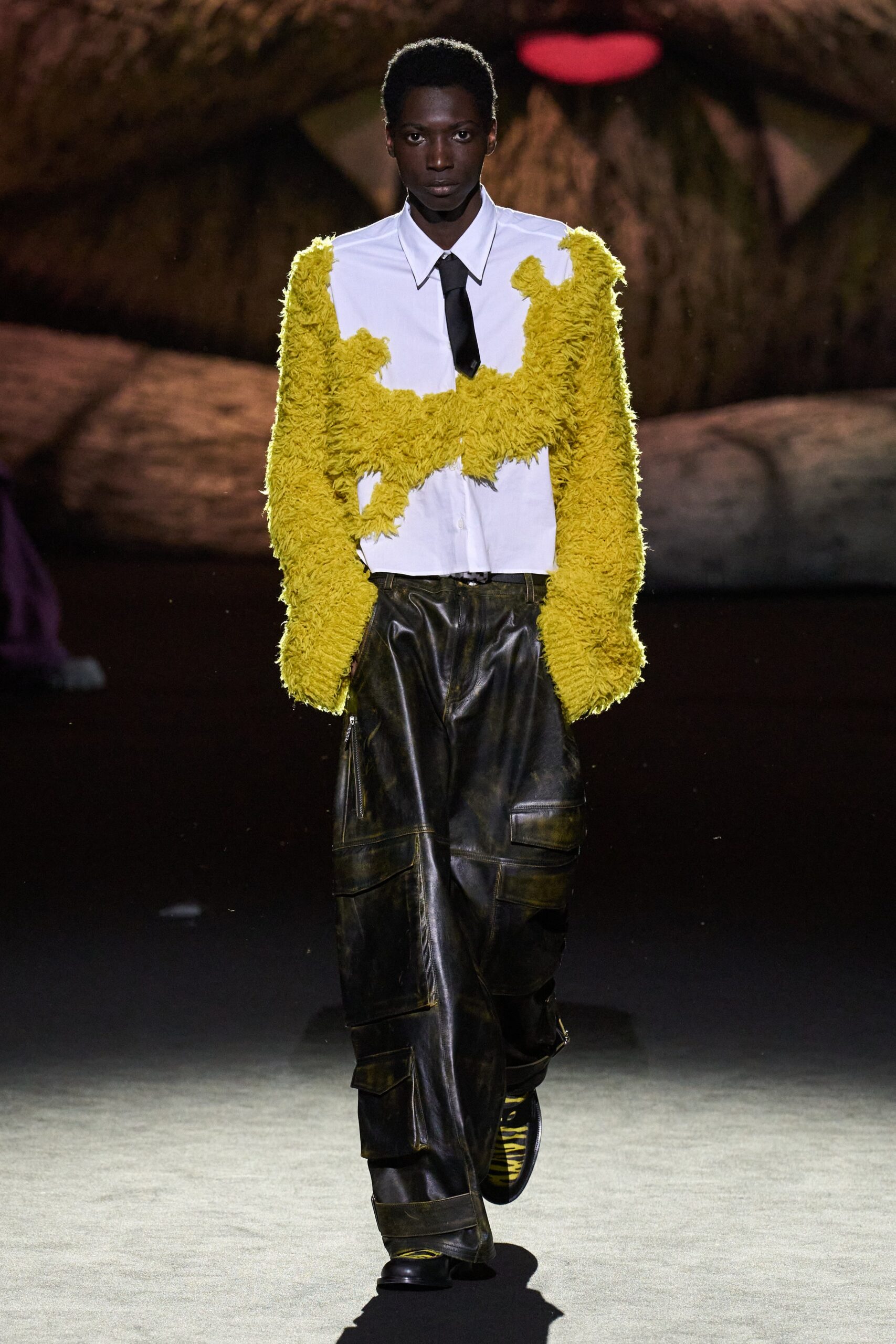GCDS F/W 23 Look 32